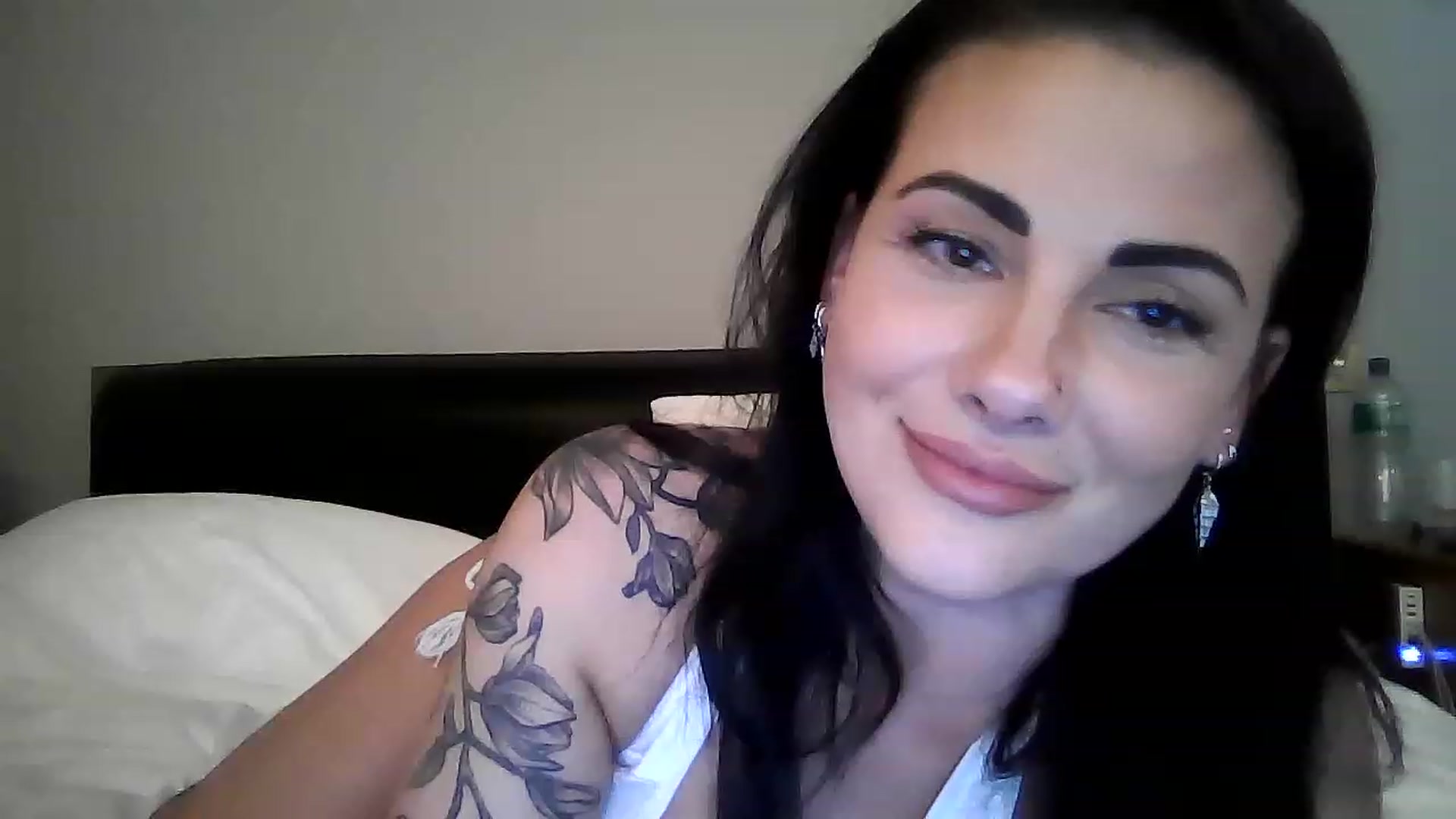 Gallery image thumbnail from FitBaby's myfreecams stream on, 02/06/2023, 14:57 image 16 of 20