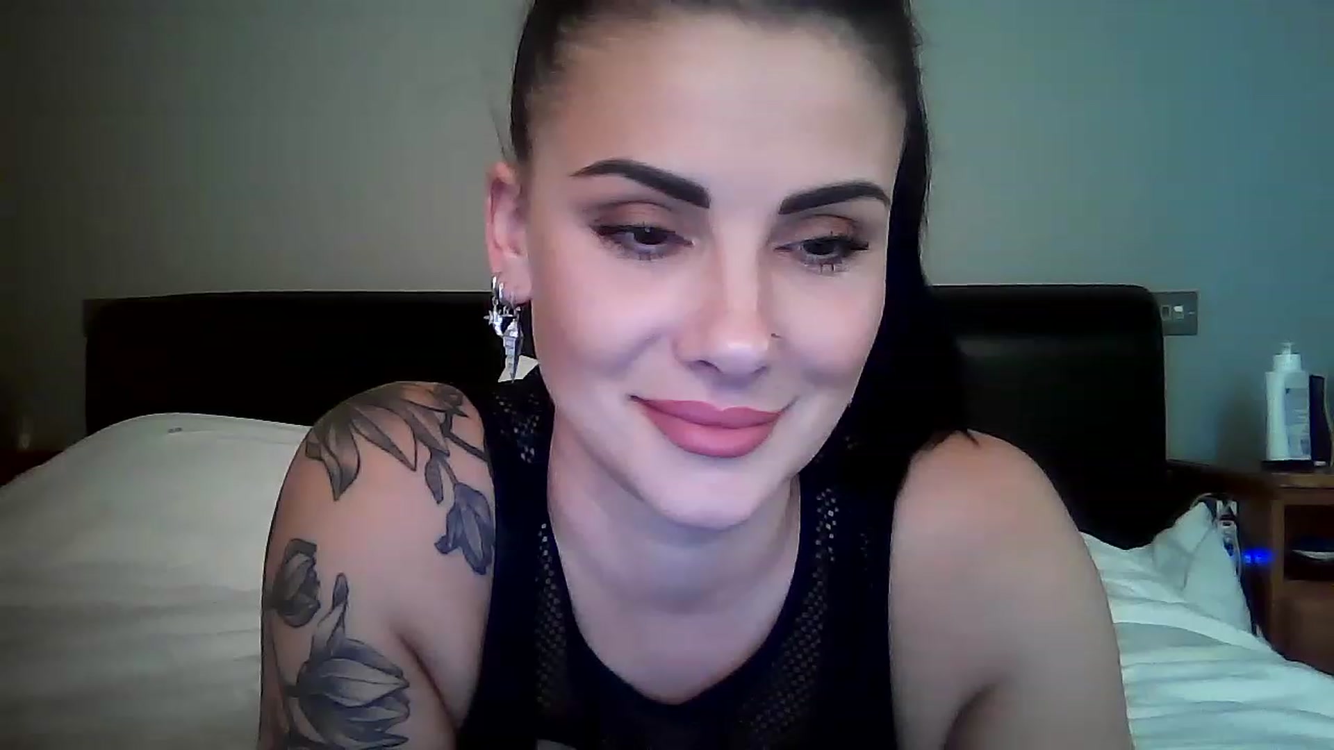 Gallery image thumbnail from FitBaby's myfreecams stream on, 03/02/2023, 15:10 image 17 of 20