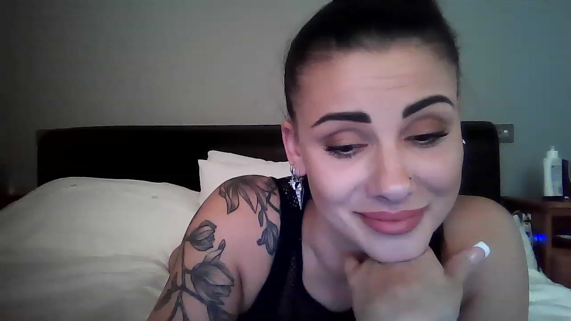 Gallery image thumbnail from FitBaby's myfreecams stream on, 03/02/2023, 15:10 image 11 of 20