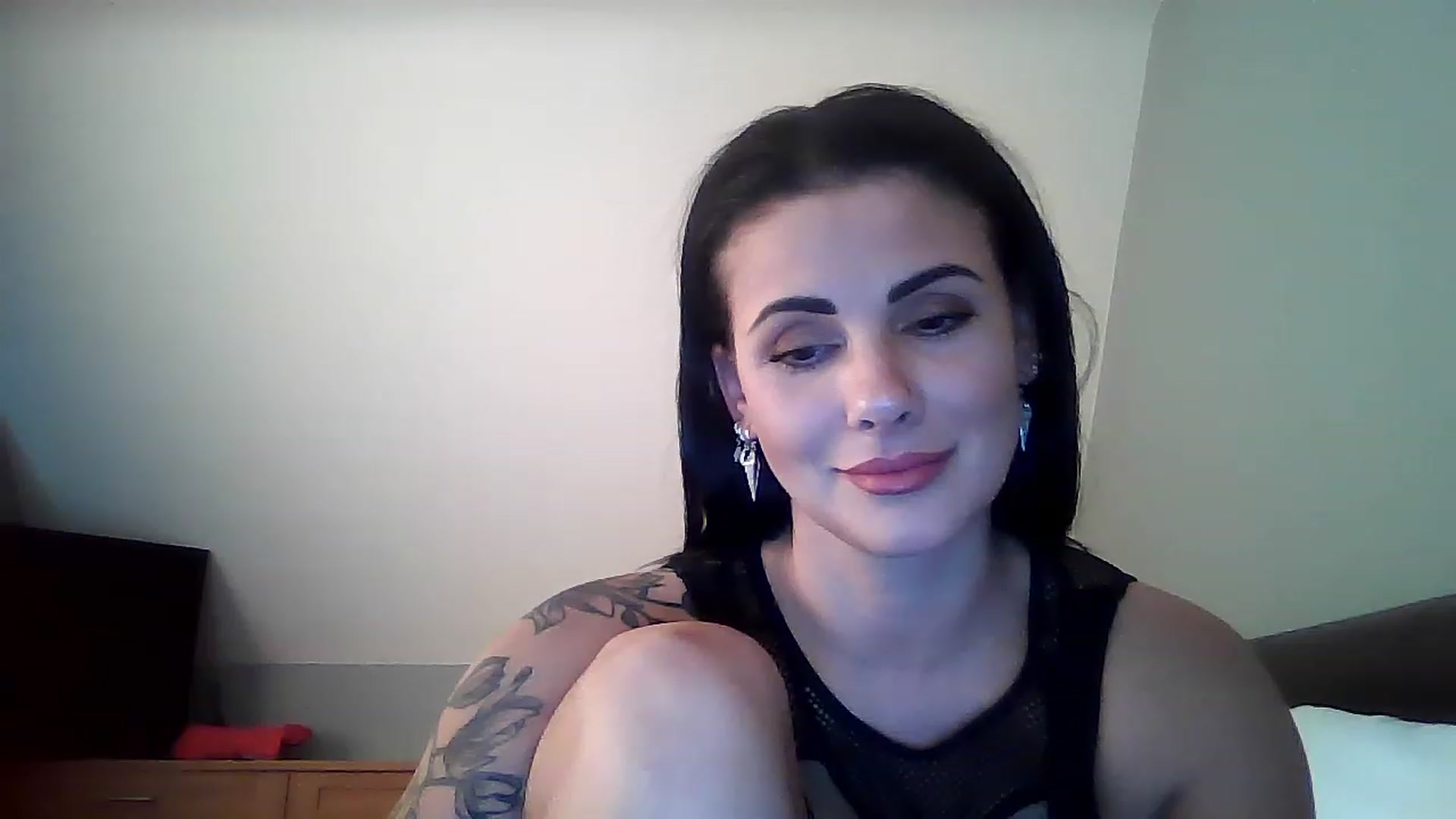 Gallery image thumbnail from FitBaby's myfreecams stream on, 03/02/2023, 15:10 image 2 of 20