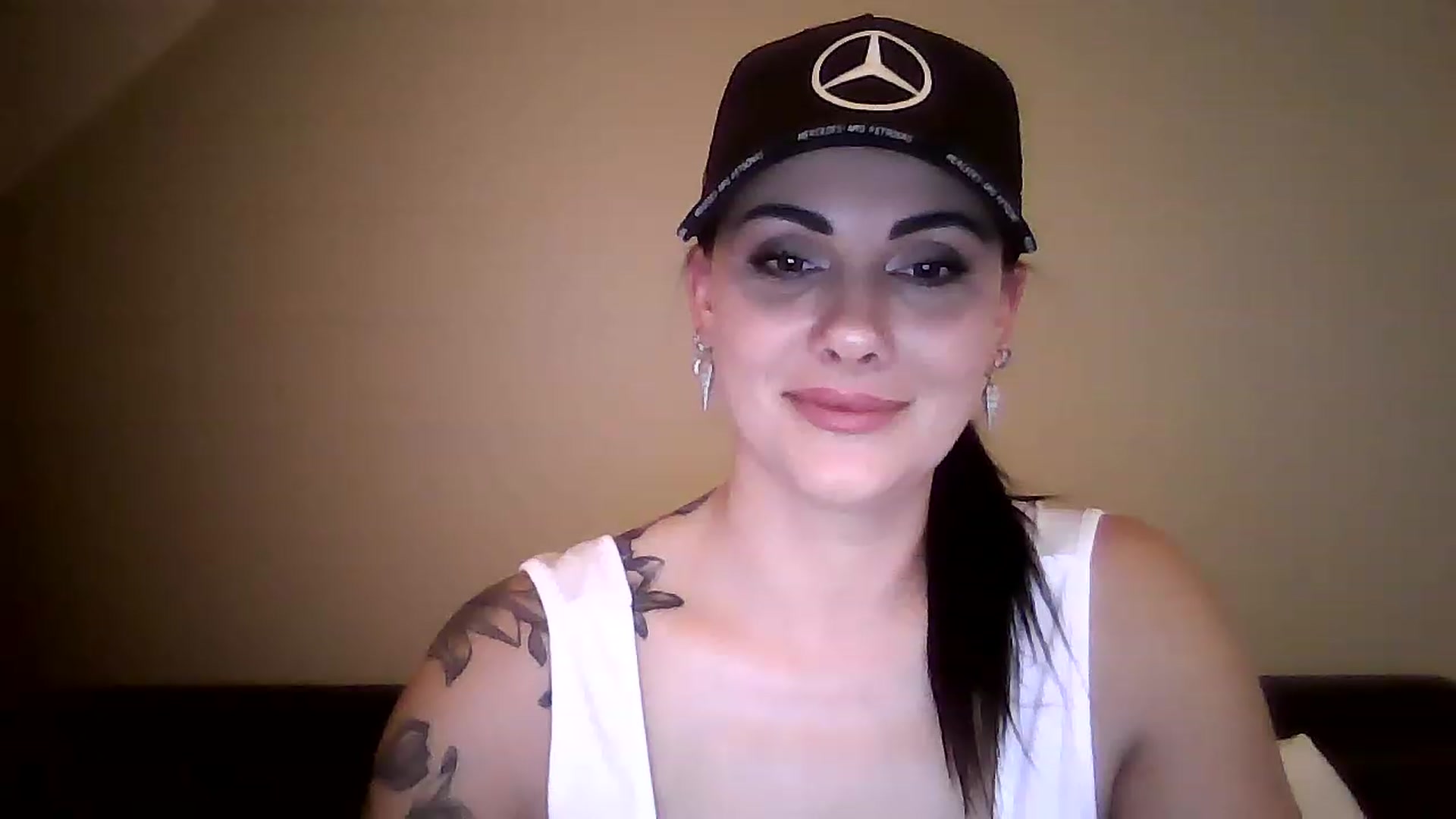 Gallery image thumbnail from FitBaby's myfreecams stream on, 03/06/2023, 15:06 image 19 of 20