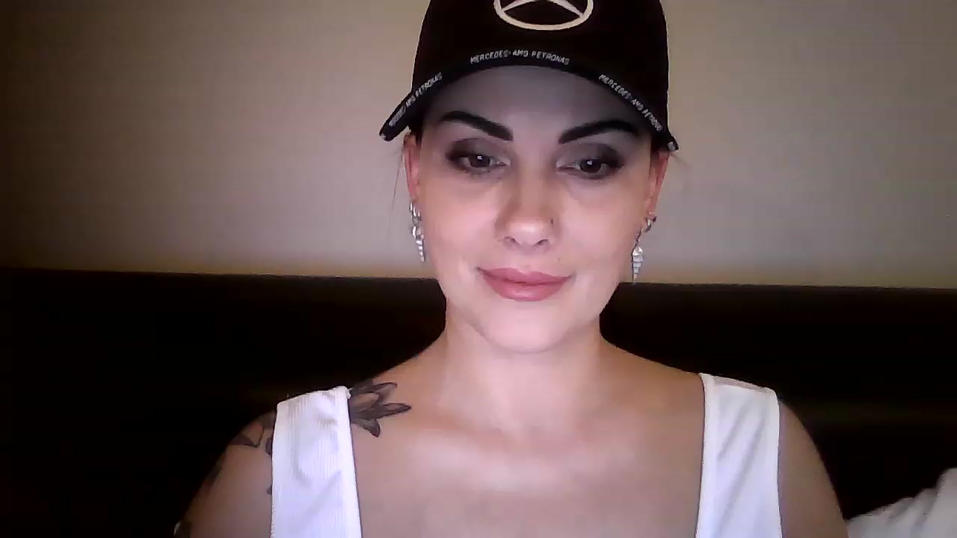 Gallery image thumbnail from FitBaby's myfreecams stream on, 03/06/2023, 15:06 image 8 of 20