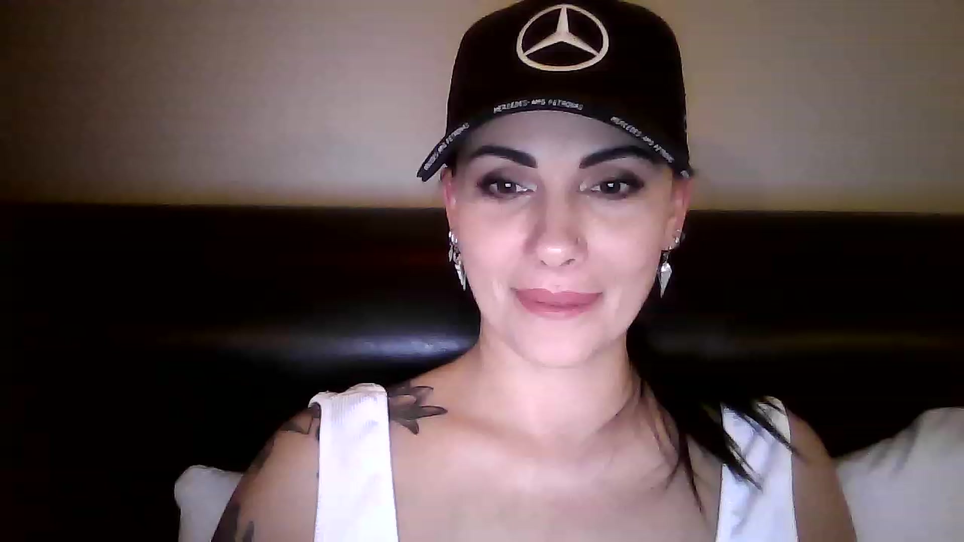 Gallery image thumbnail from FitBaby's myfreecams stream on, 03/06/2023, 15:06 image 11 of 20