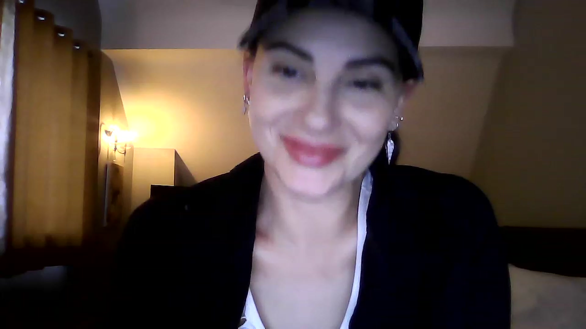 Gallery image thumbnail from FitBaby's myfreecams stream on, 03/08/2023, 17:21 image 2 of 20