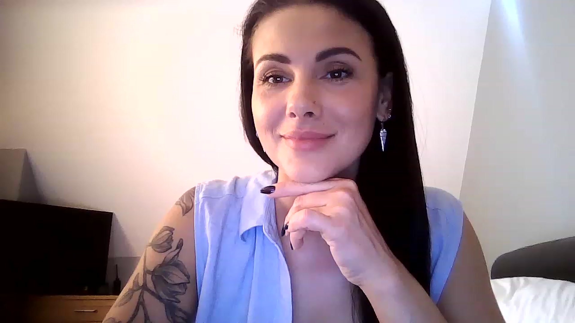 Gallery image thumbnail from FitBaby's myfreecams stream on, 03/14/2023, 15:46 image 15 of 20