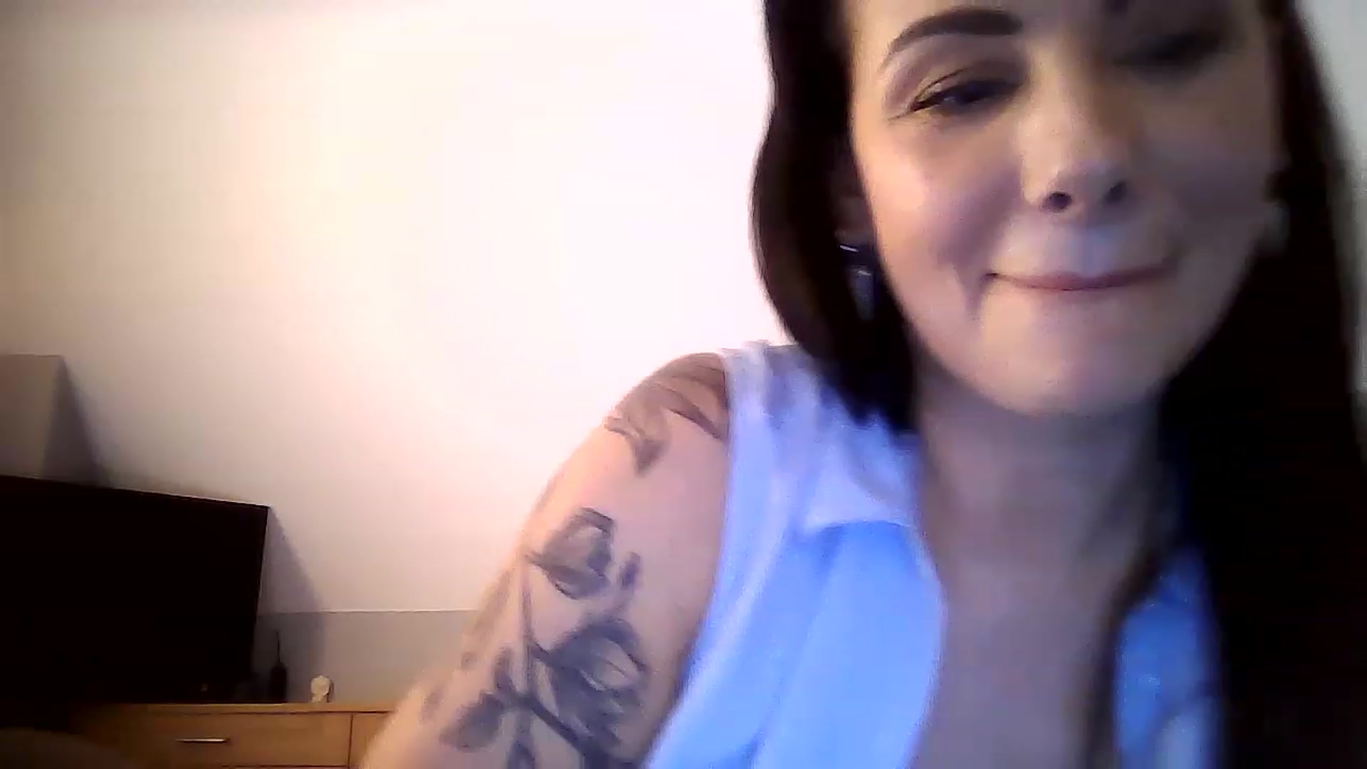 Gallery image thumbnail from FitBaby's myfreecams stream on, 03/14/2023, 15:46 image 13 of 20