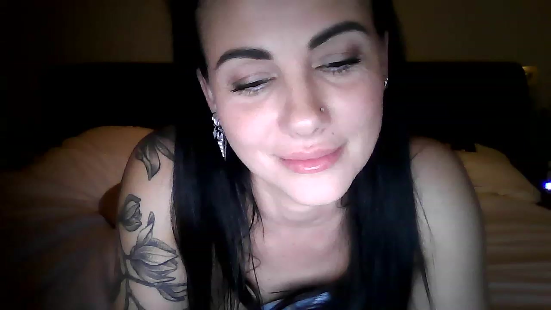 Gallery image thumbnail from FitBaby's myfreecams stream on, 03/14/2023, 18:34 image 15 of 20
