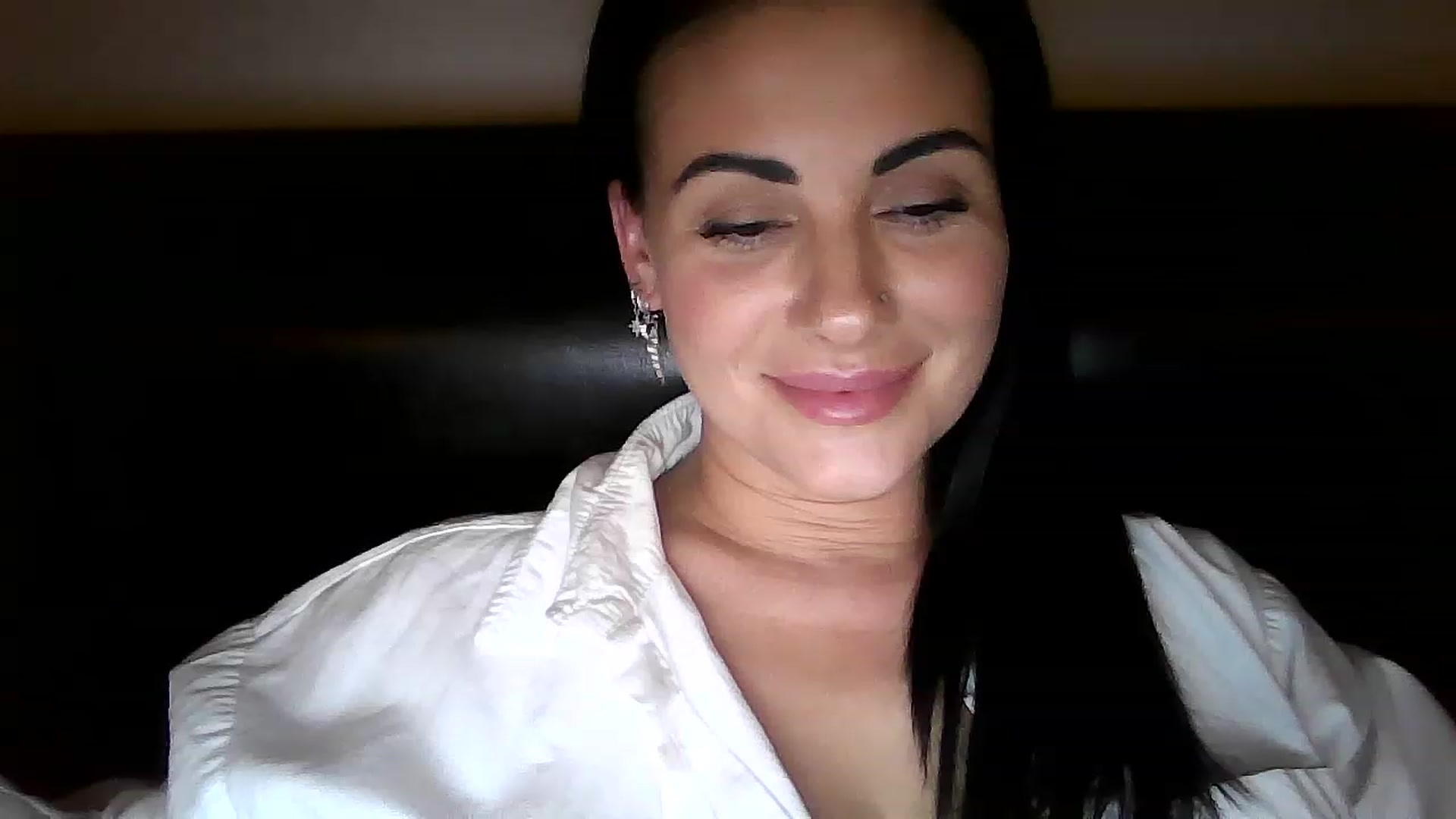 Gallery image thumbnail from FitBaby's myfreecams stream on, 03/16/2023, 16:23 image 20 of 20