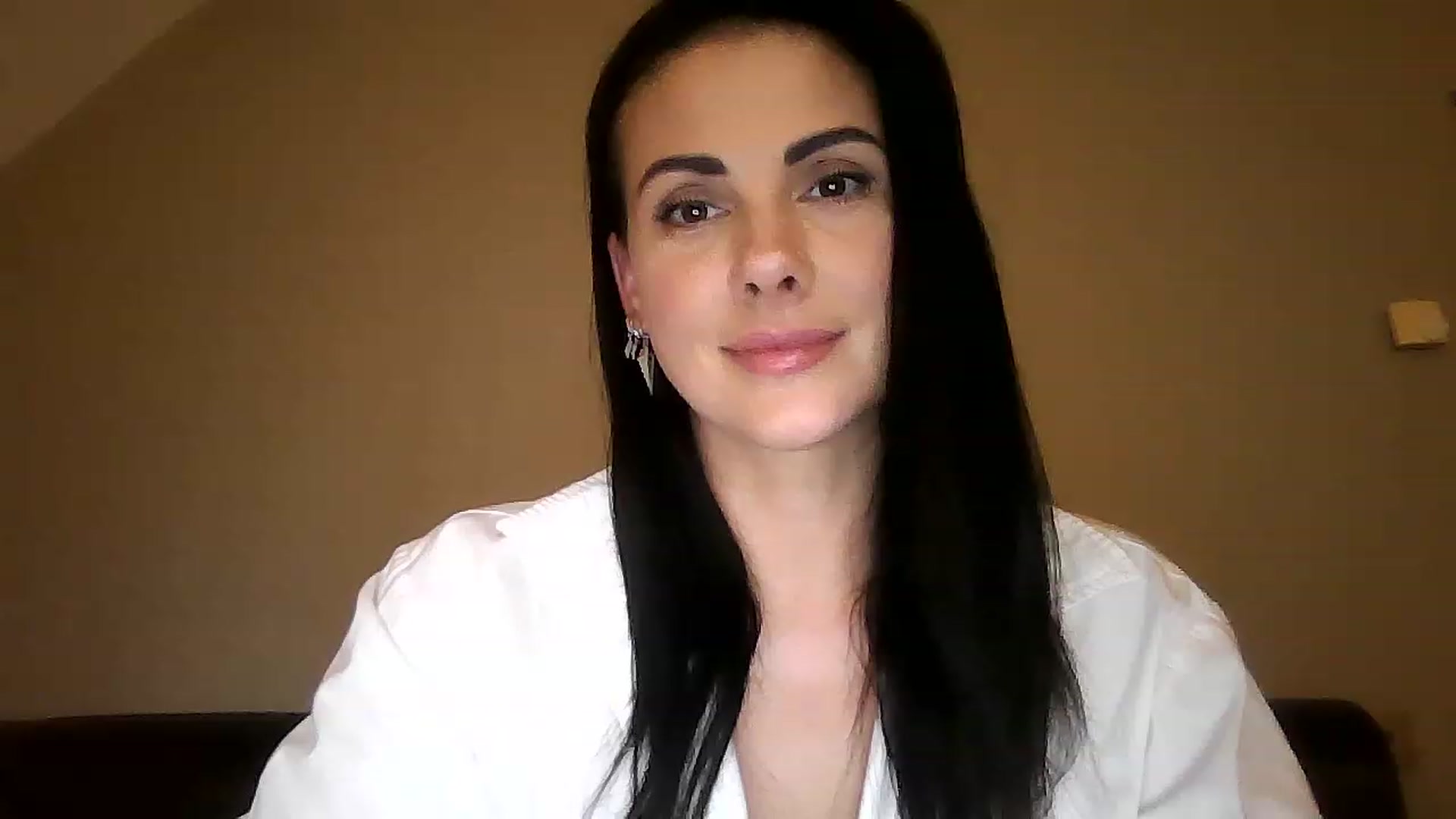 Gallery image thumbnail from FitBaby's myfreecams stream on, 03/16/2023, 16:23 image 6 of 20