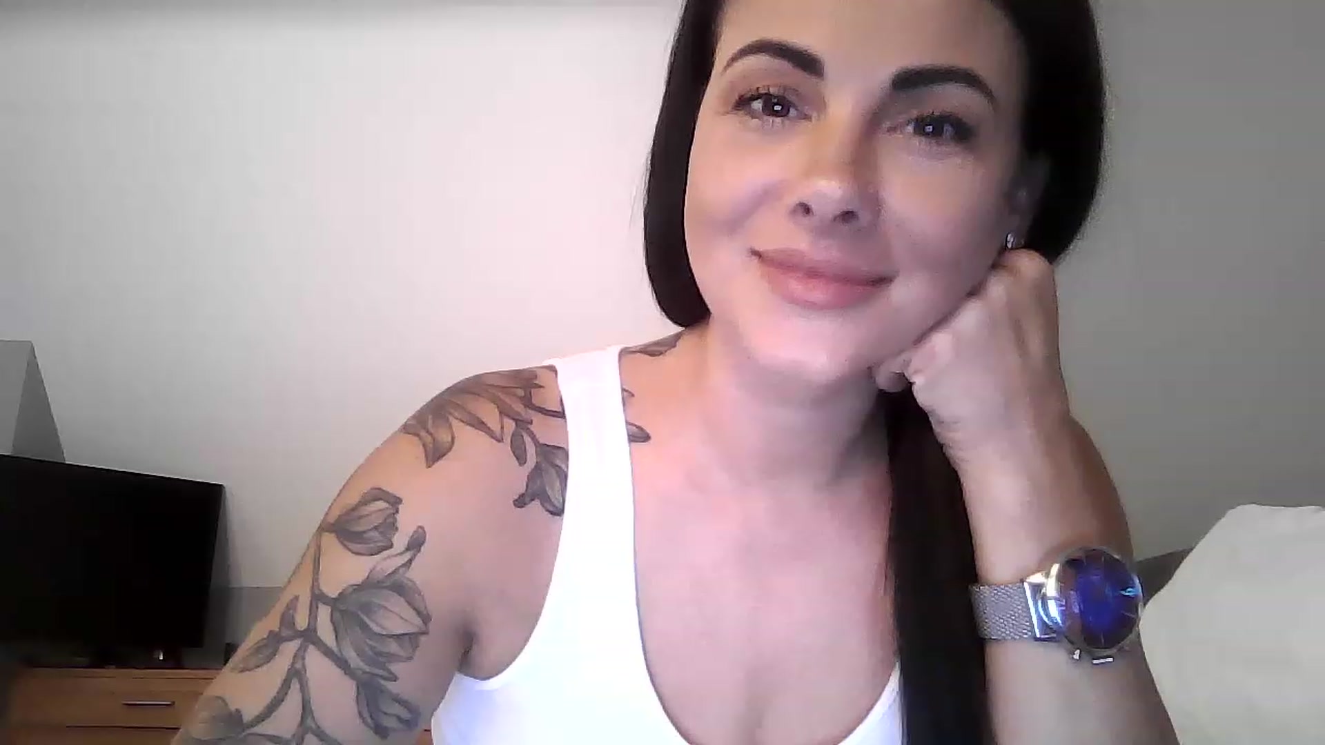 Gallery image thumbnail from FitBaby's myfreecams stream on, 04/20/2023, 12:43 image 5 of 20