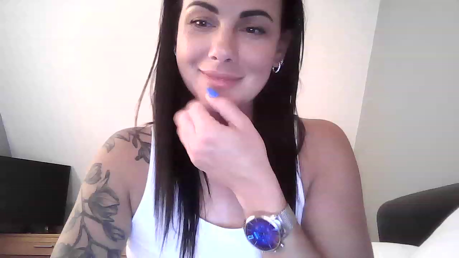 Gallery image thumbnail from FitBaby's myfreecams stream on, 04/20/2023, 14:21 image 10 of 20