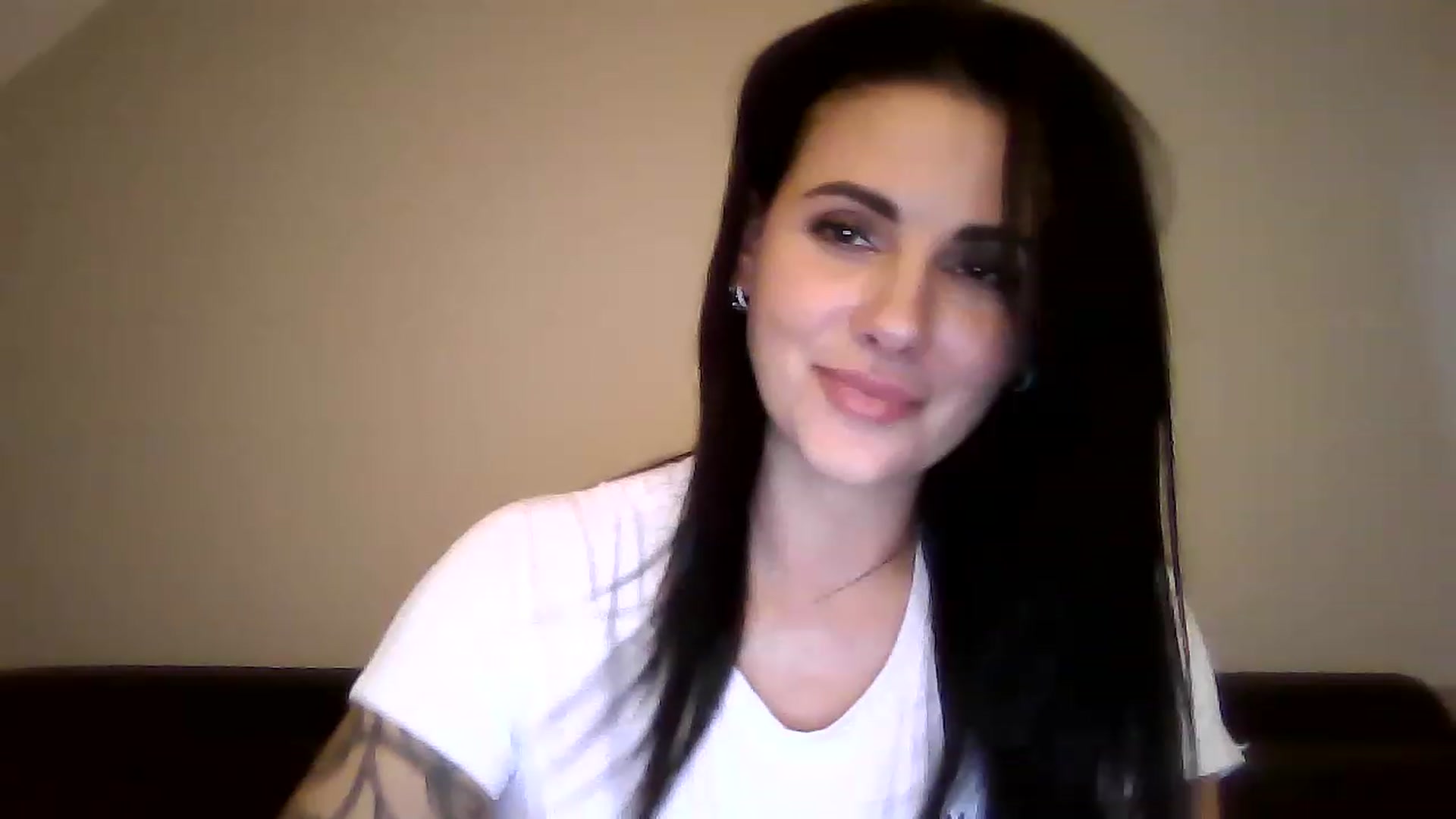 Gallery image thumbnail from FitBaby's myfreecams stream on, 05/05/2023, 17:18 image 13 of 20