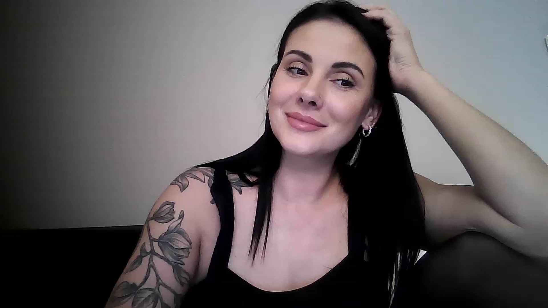 Gallery image thumbnail from FitBaby's myfreecams stream on, 05/26/2023, 15:30 image 10 of 20