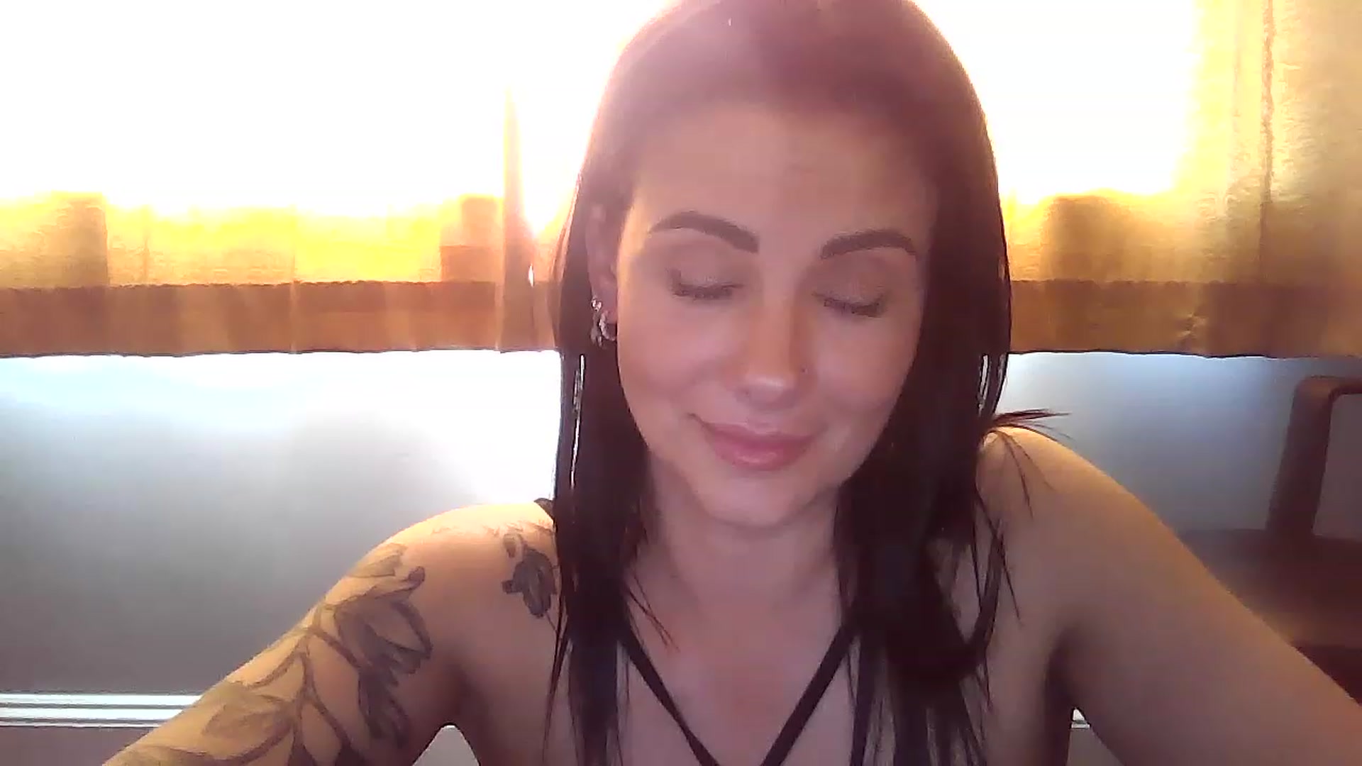 Gallery image thumbnail from FitBaby's myfreecams stream on, 06/01/2023, 17:51 image 9 of 20