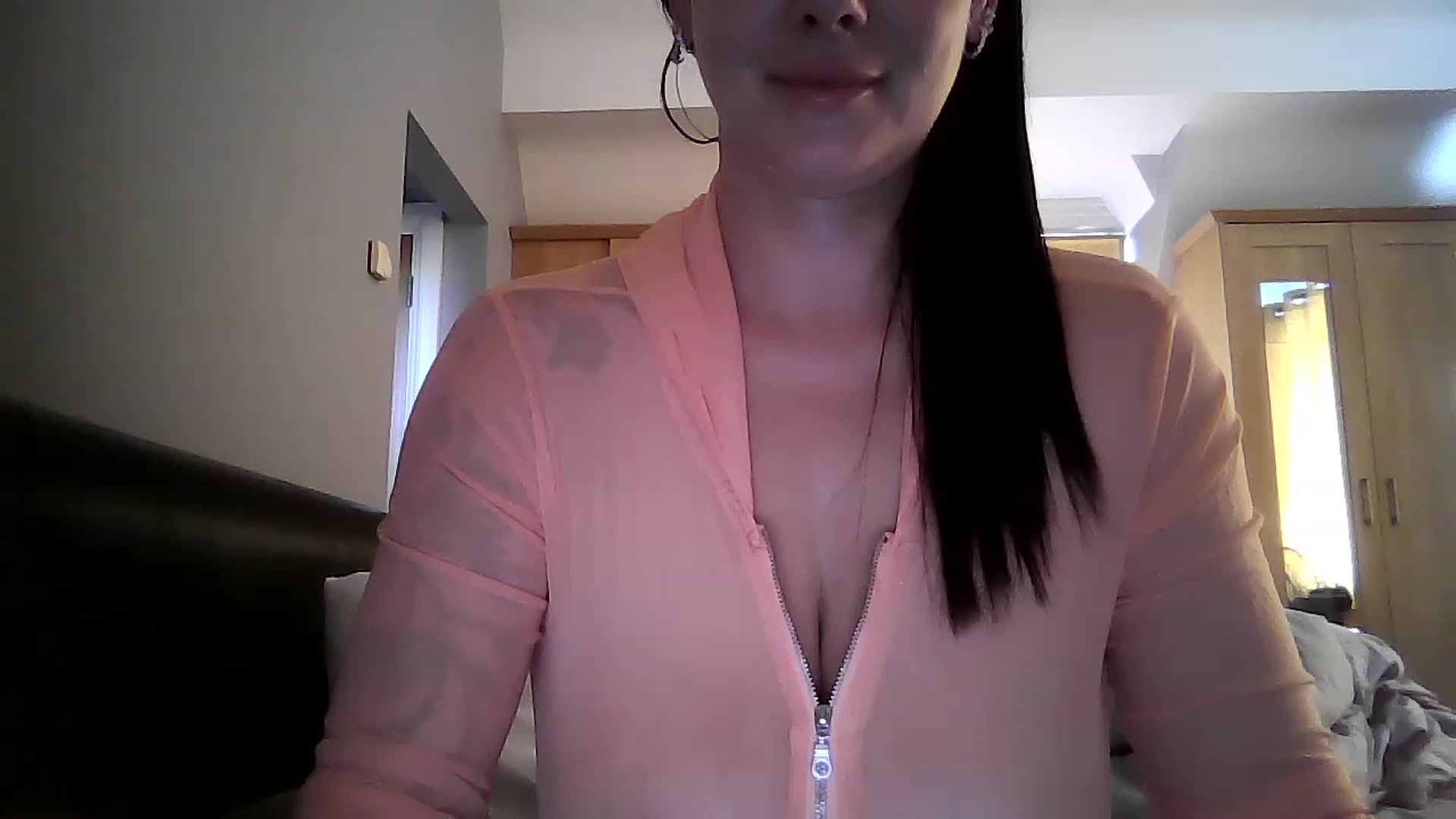 Gallery image thumbnail from FitBaby's myfreecams stream on, 06/05/2023, 14:03 image 11 of 20