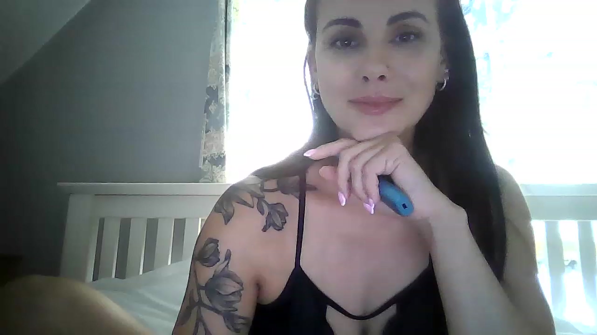 Gallery image thumbnail from FitBaby's myfreecams stream on, 06/07/2023, 12:33 image 13 of 20
