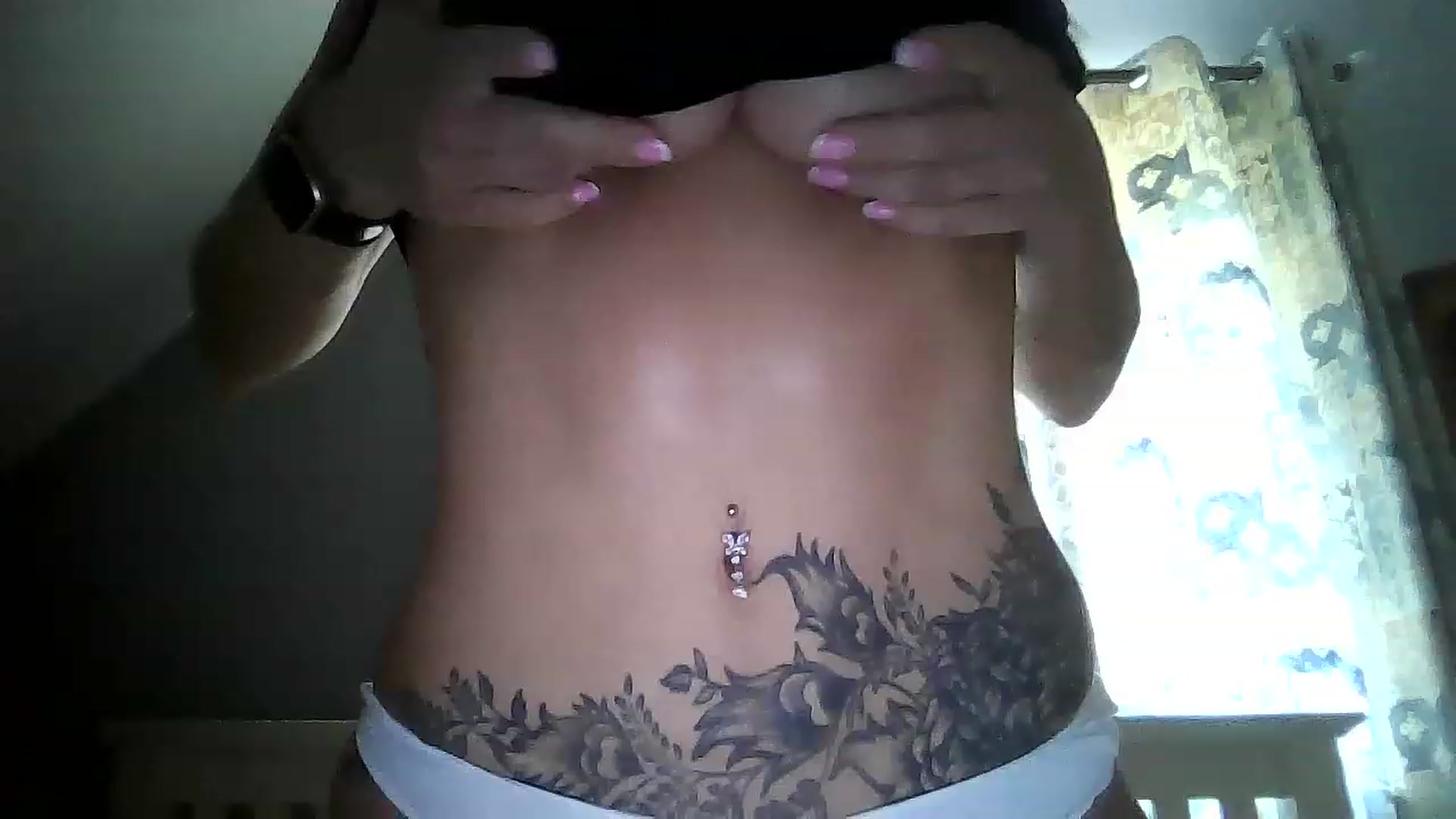 Gallery image thumbnail from FitBaby's myfreecams stream on, 06/07/2023, 14:25 image 16 of 20