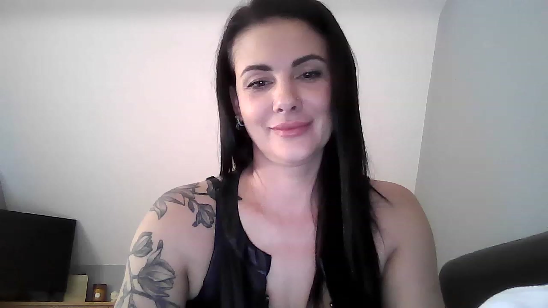 Gallery image thumbnail from FitBaby's myfreecams stream on, 06/08/2023, 14:02 image 1 of 20