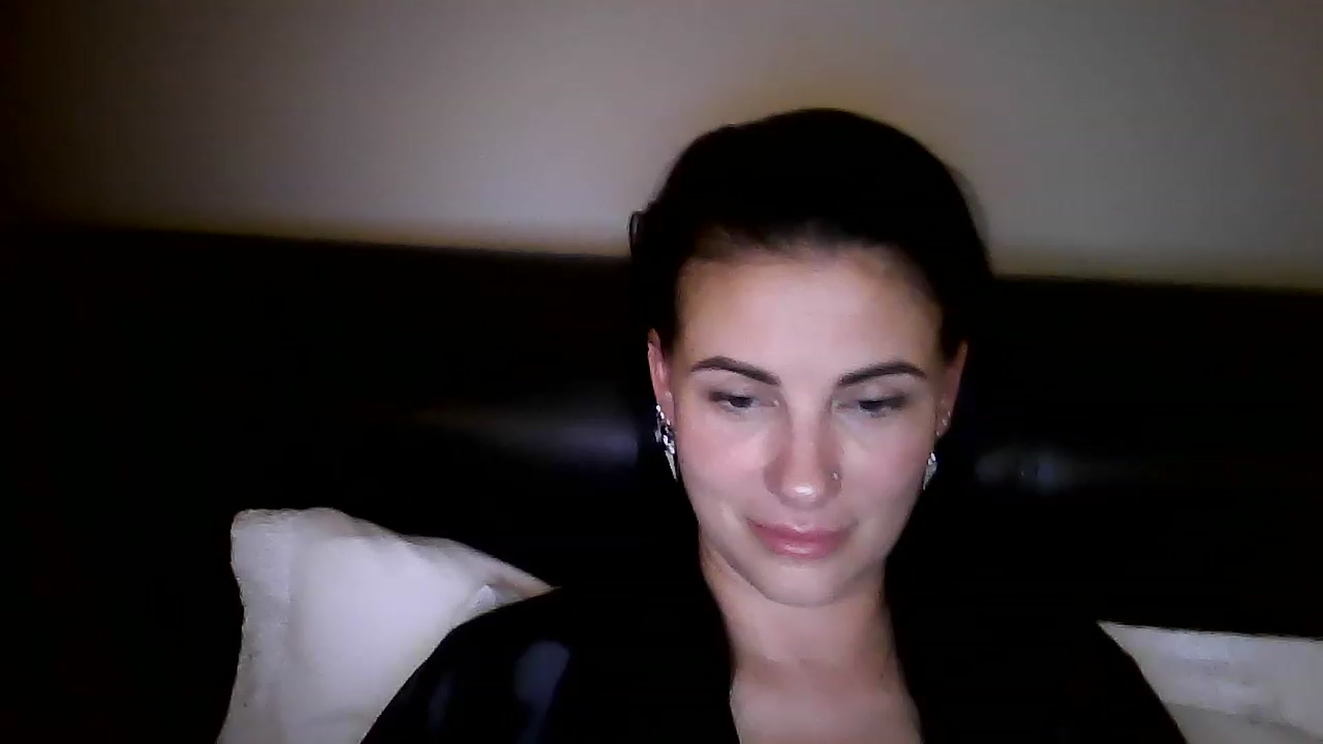Gallery image thumbnail from FitBaby's myfreecams stream on, 06/22/2023, 15:02 image 15 of 20
