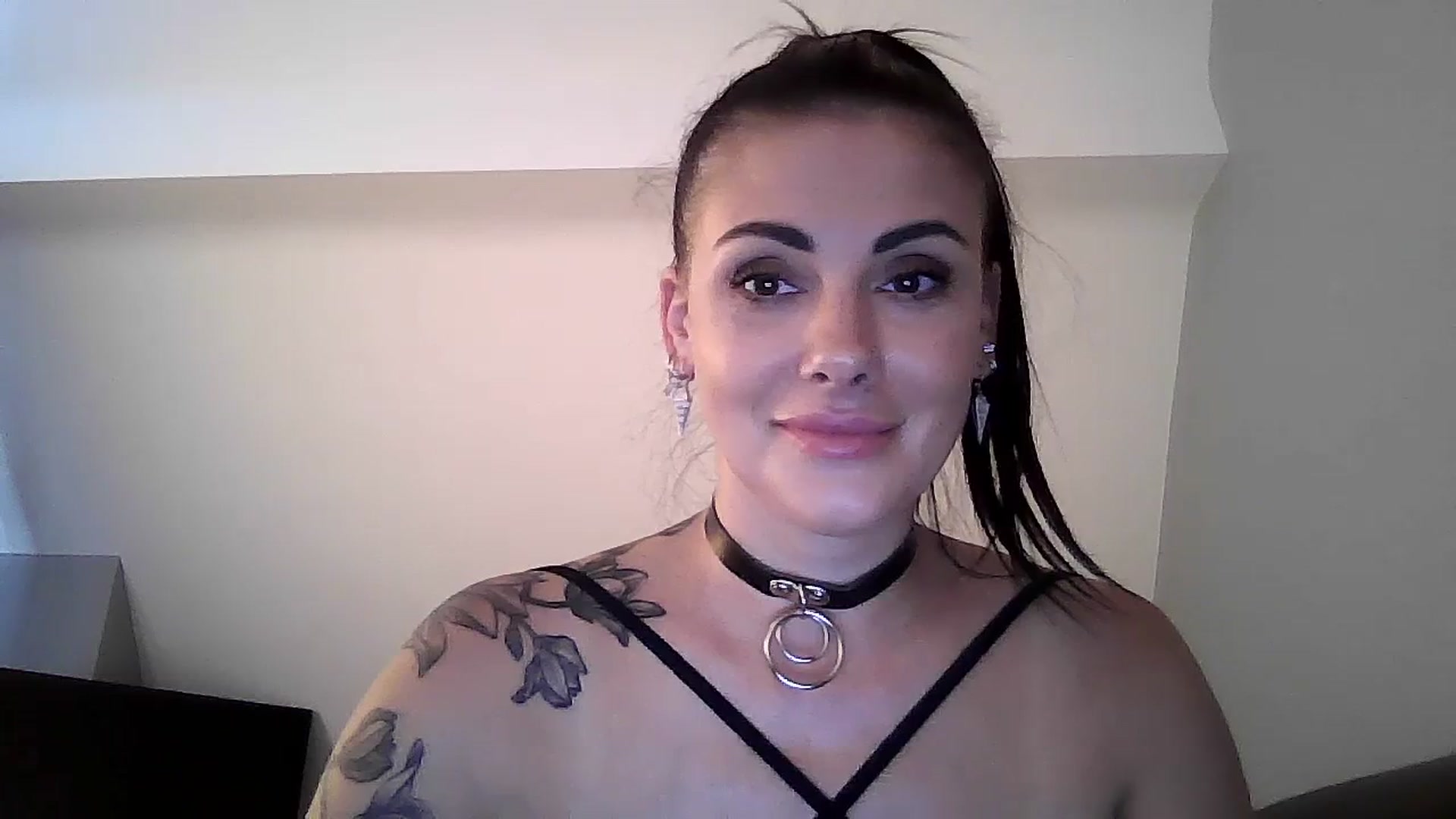 Gallery image thumbnail from FitBaby's myfreecams stream on, 07/03/2023, 16:02 image 14 of 20