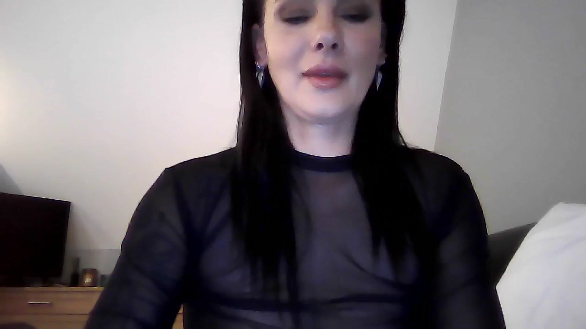 Gallery image thumbnail from FitBaby's myfreecams stream on, 07/06/2023, 12:45 image 3 of 20
