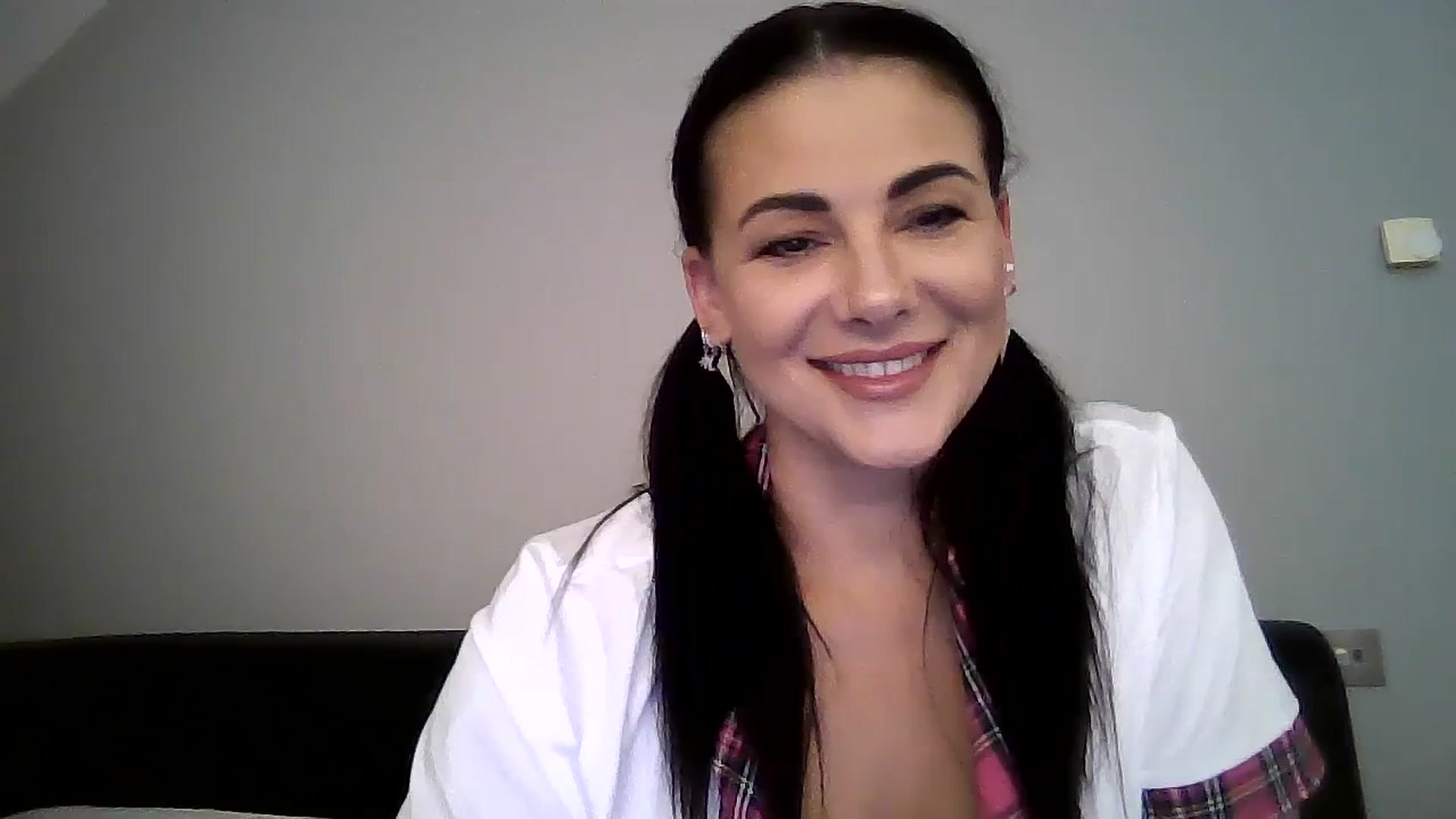 Gallery image thumbnail from FitBaby's myfreecams stream on, 07/07/2023, 15:18 image 1 of 20