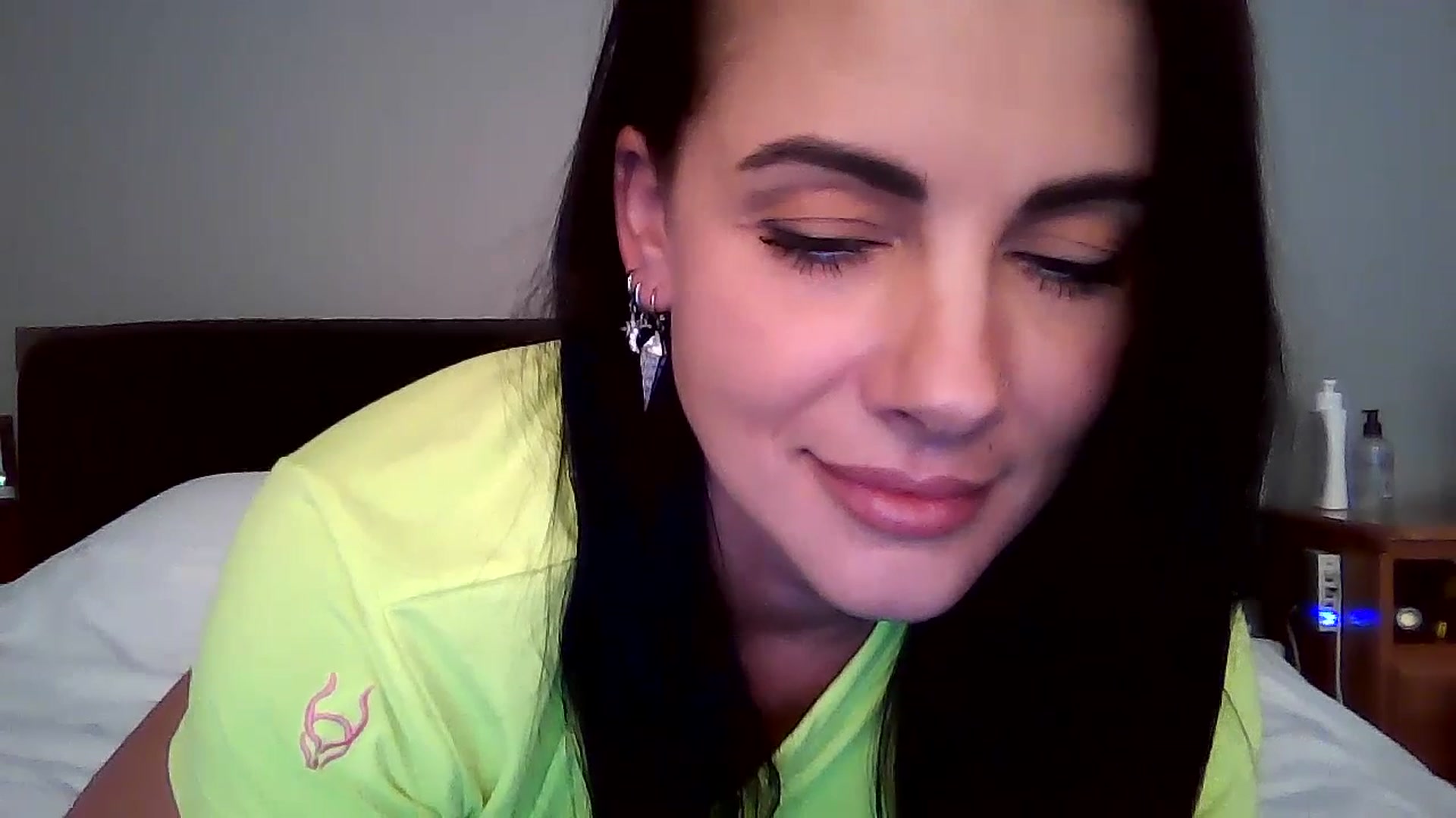 Gallery image thumbnail from FitBaby's myfreecams stream on, 07/19/2023, 15:42 image 17 of 20
