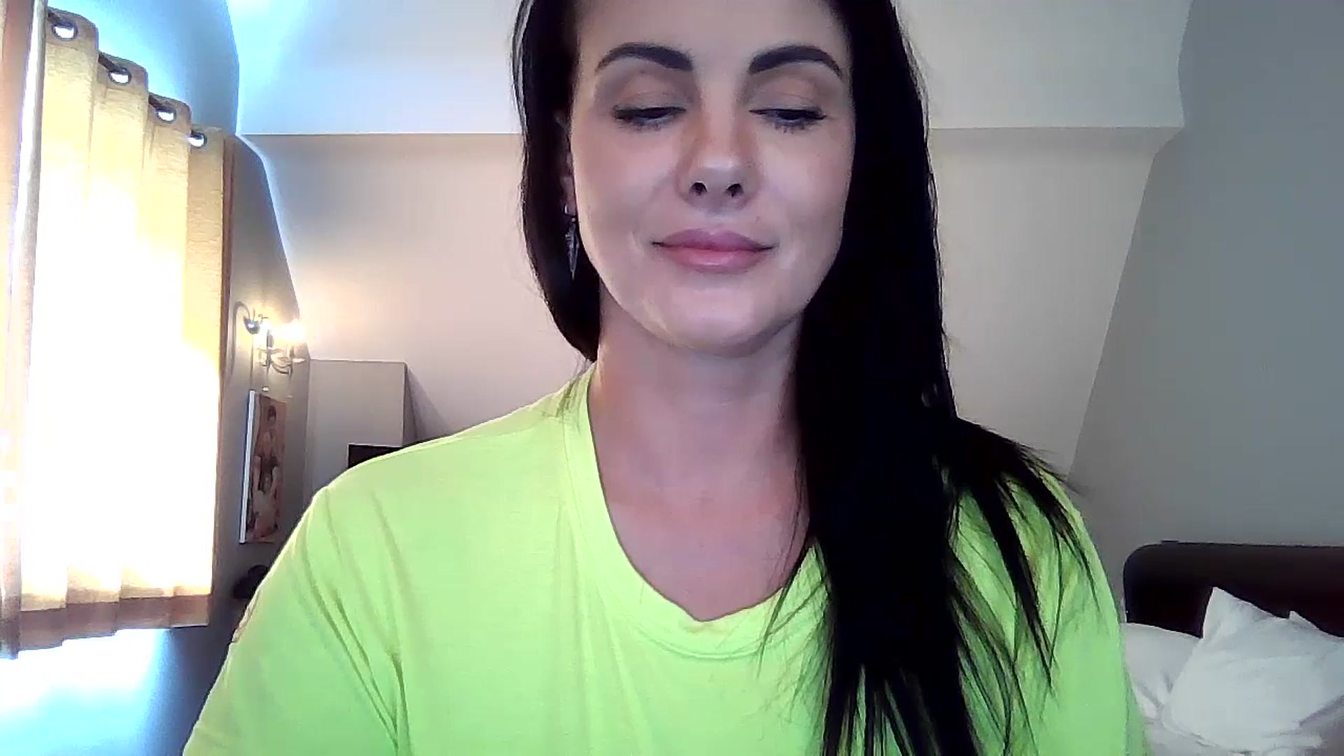 Gallery image thumbnail from FitBaby's myfreecams stream on, 07/19/2023, 15:42 image 4 of 20