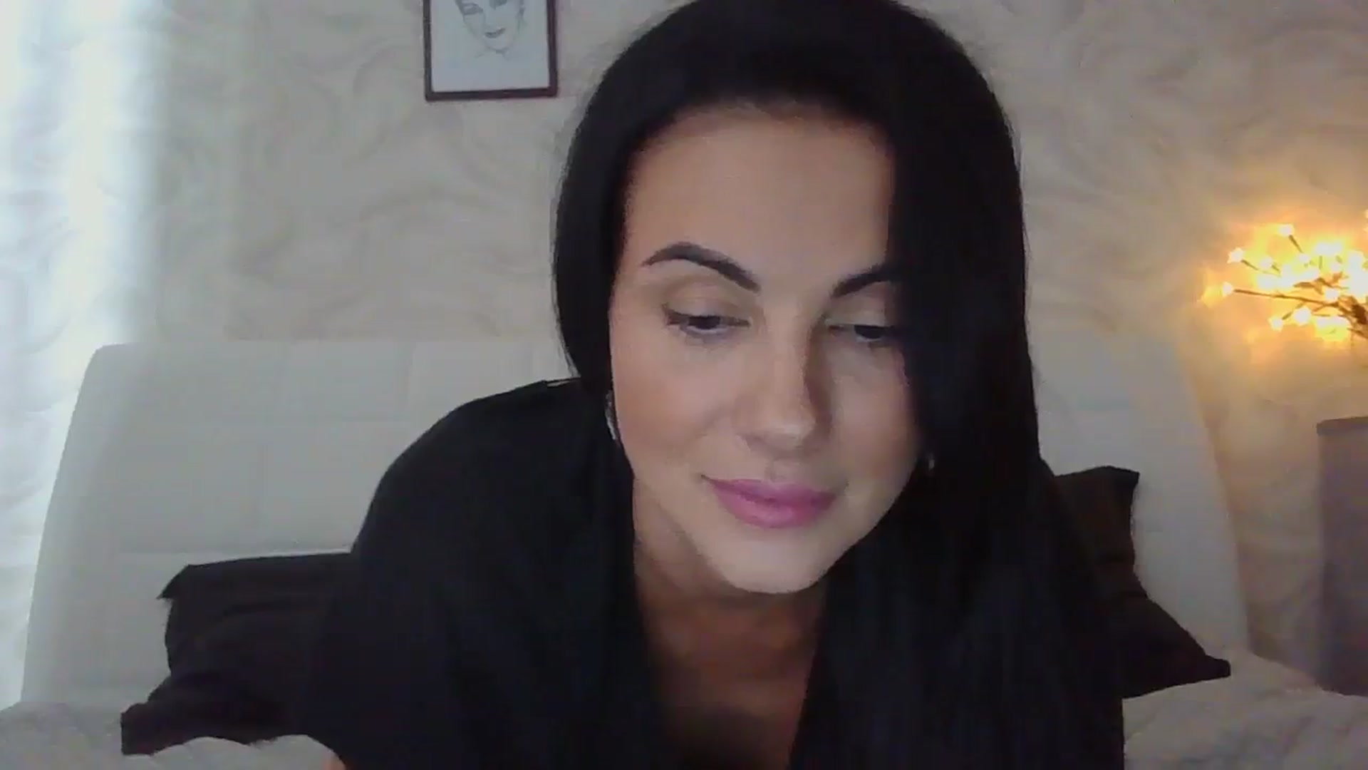 Gallery image thumbnail from FitBaby's myfreecams stream on, 08/14/2023, 14:47 image 6 of 20