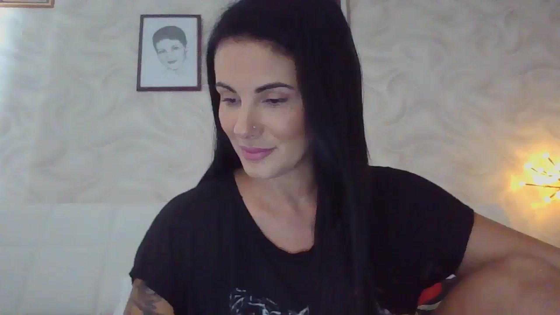 Gallery image thumbnail from FitBaby's myfreecams stream on, 08/14/2023, 14:47 image 2 of 20