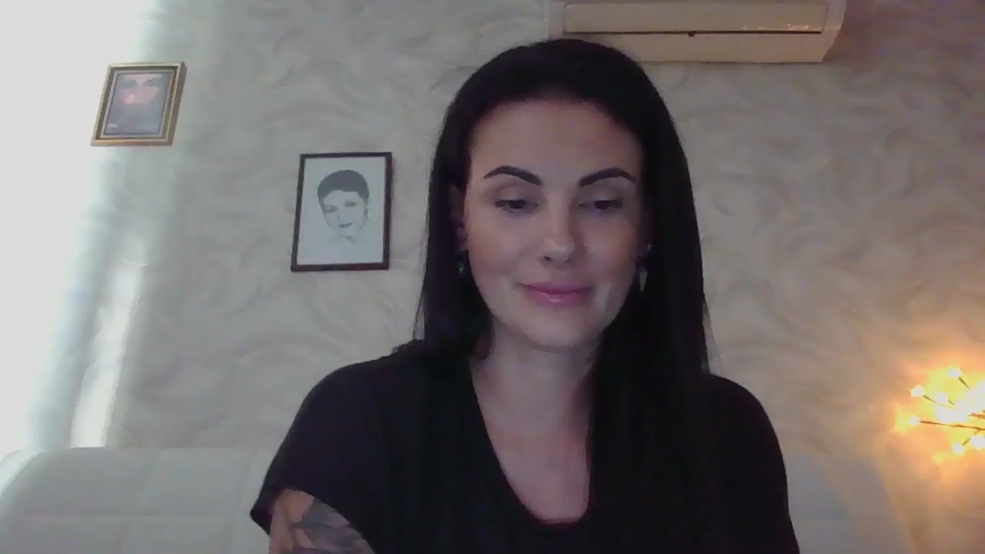 Gallery image thumbnail from FitBaby's myfreecams stream on, 08/14/2023, 15:49 image 18 of 20