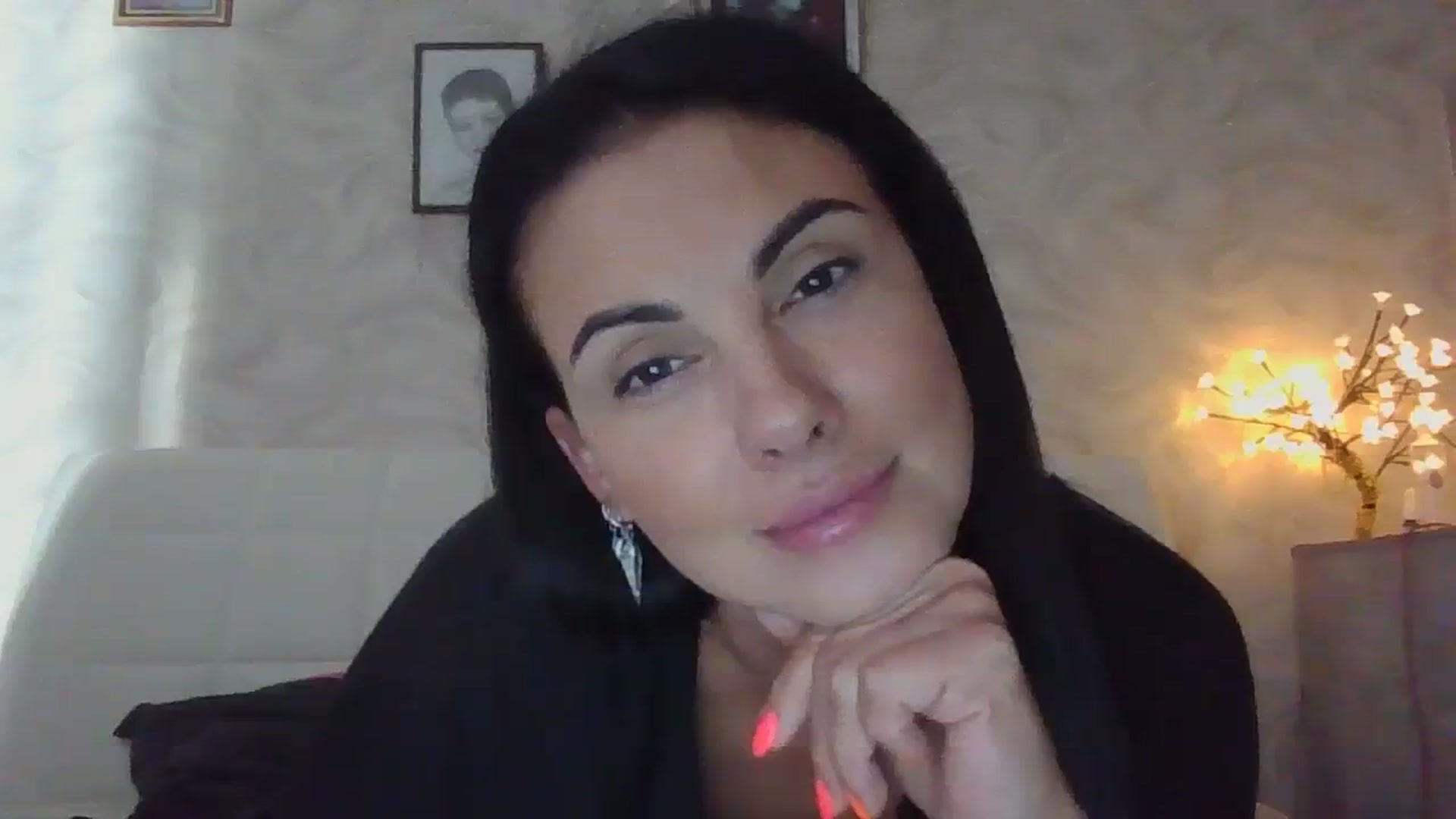 Gallery image thumbnail from FitBaby's myfreecams stream on, 08/14/2023, 15:49 image 3 of 20