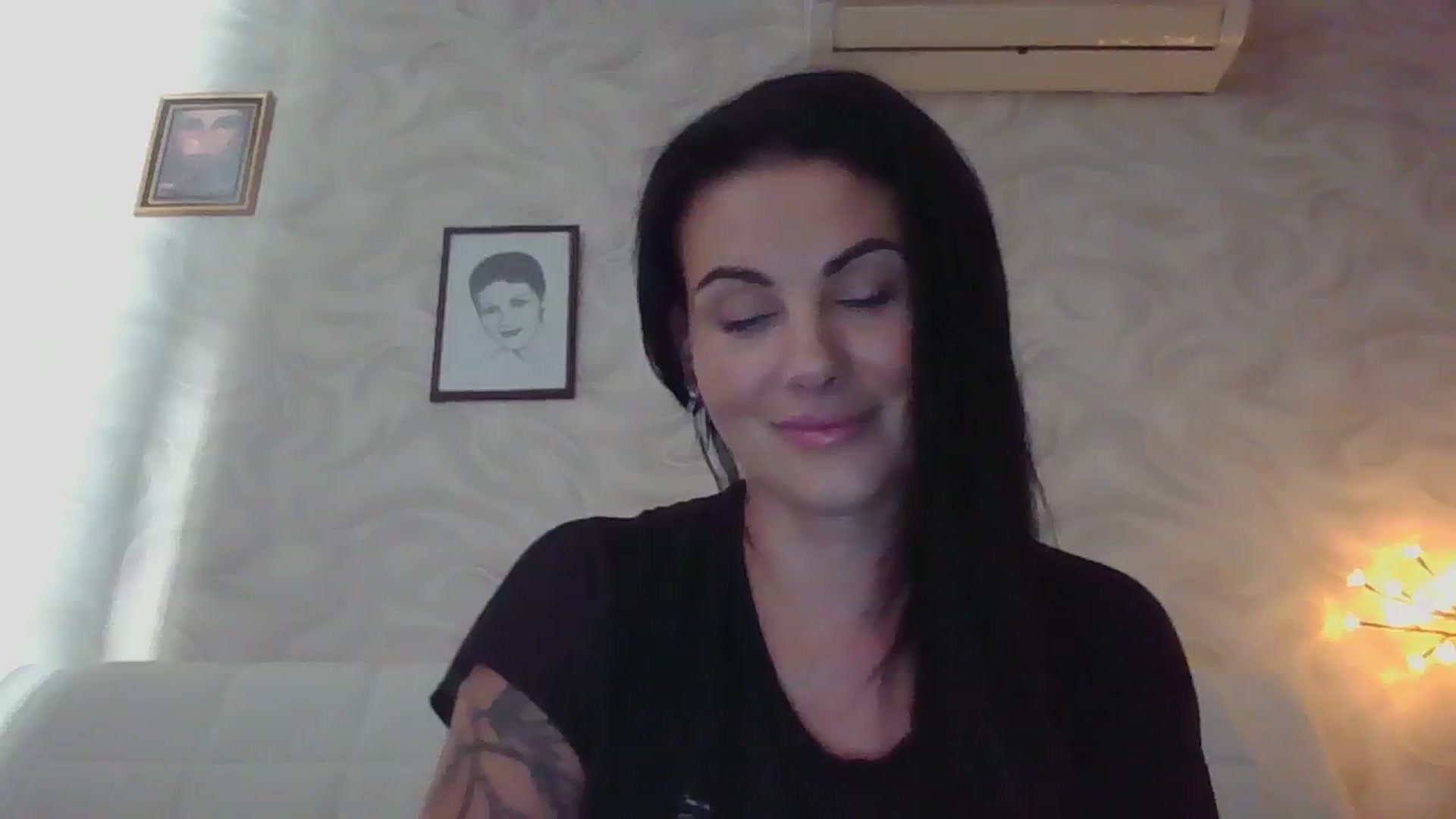 Gallery image thumbnail from FitBaby's myfreecams stream on, 08/14/2023, 15:49 image 20 of 20