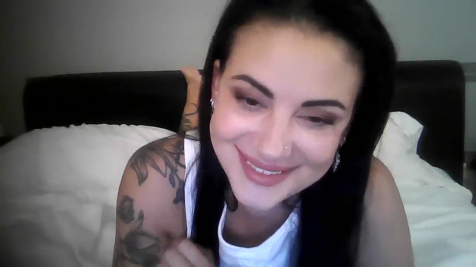 Gallery image thumbnail from FitBaby's myfreecams stream on, 09/08/2023, 14:20 image 8 of 20