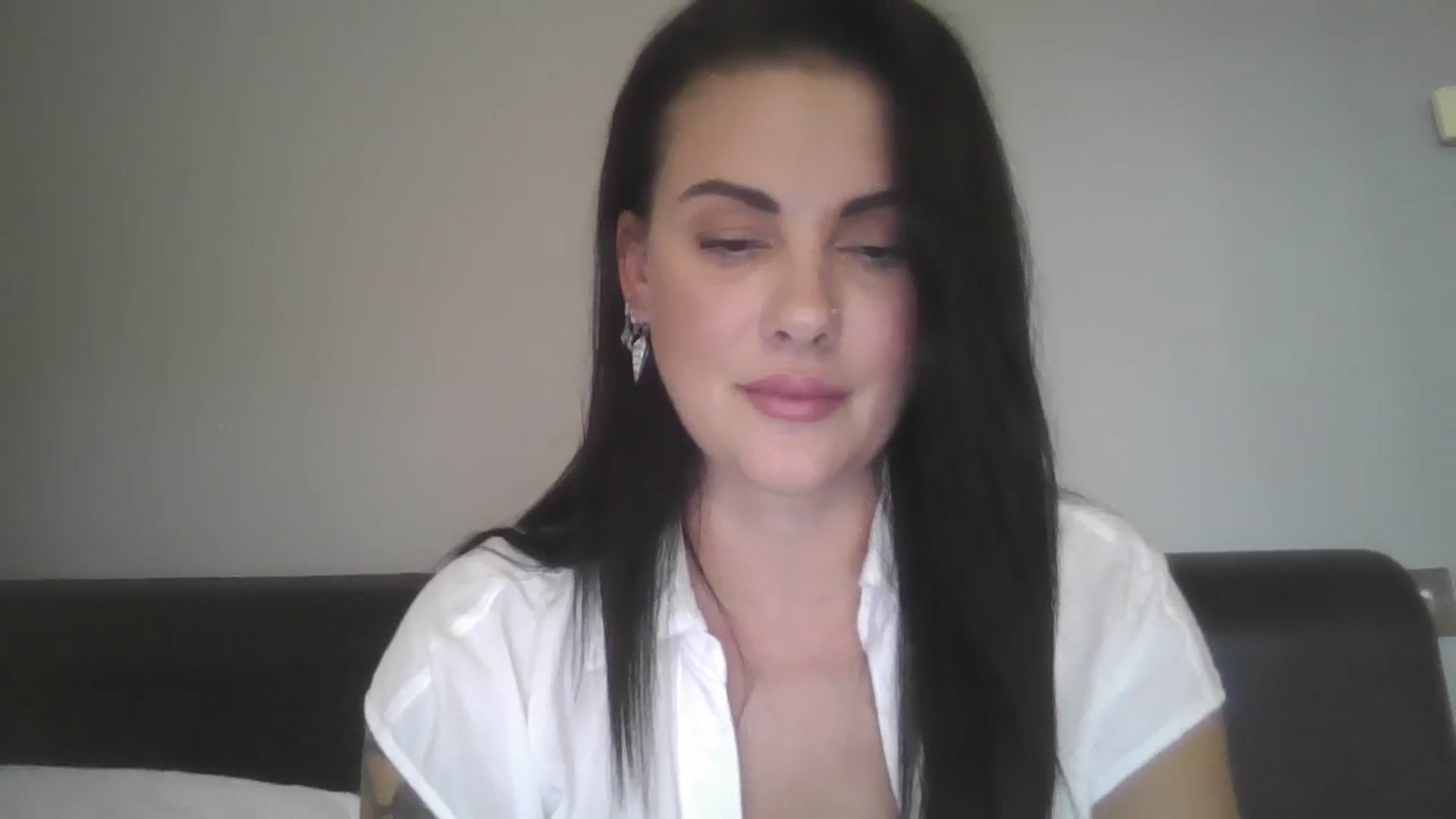 Gallery image thumbnail from FitBaby's myfreecams stream on, 09/13/2023, 13:38 image 10 of 20