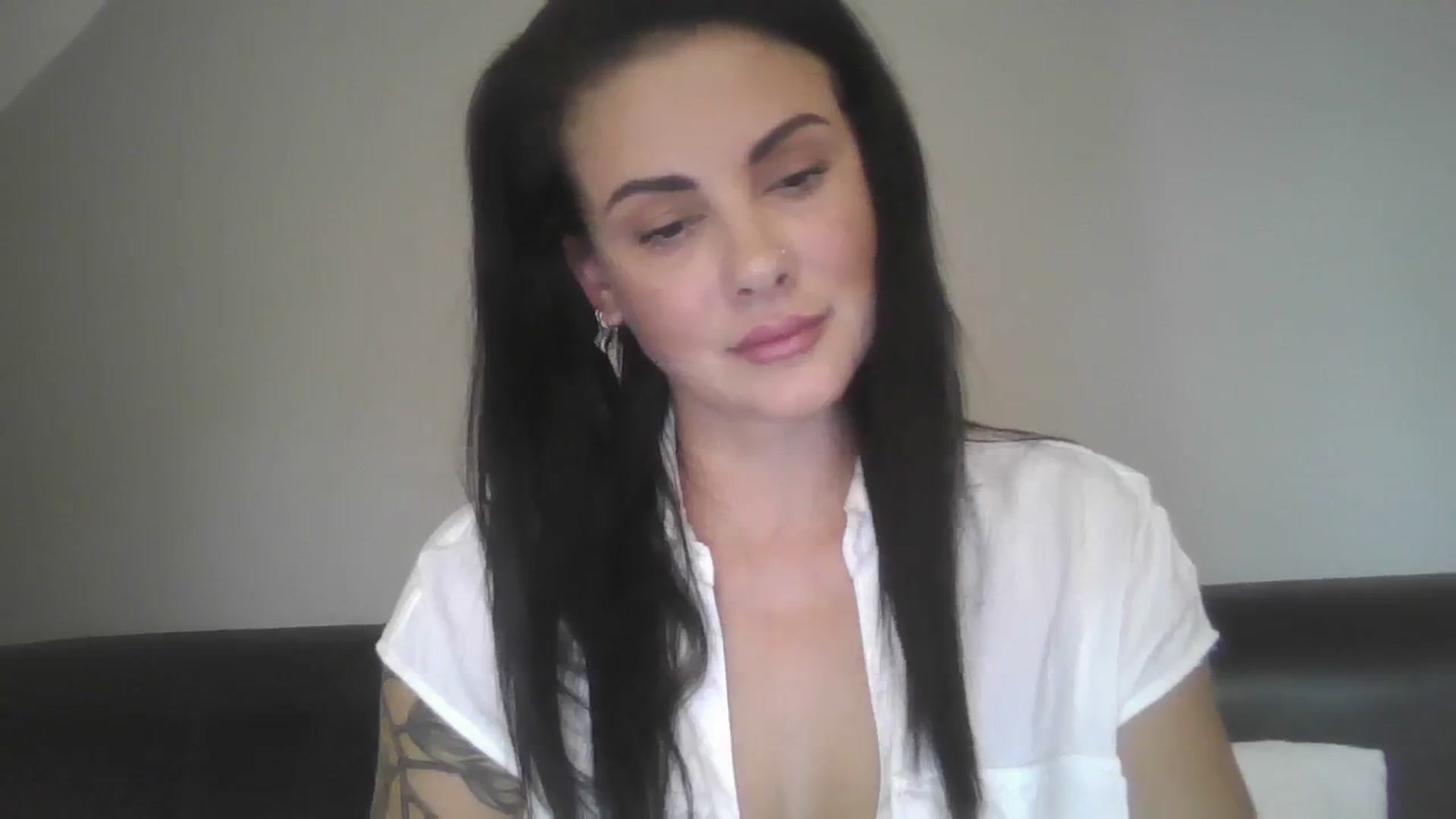 Gallery image thumbnail from FitBaby's myfreecams stream on, 09/13/2023, 13:38 image 15 of 20