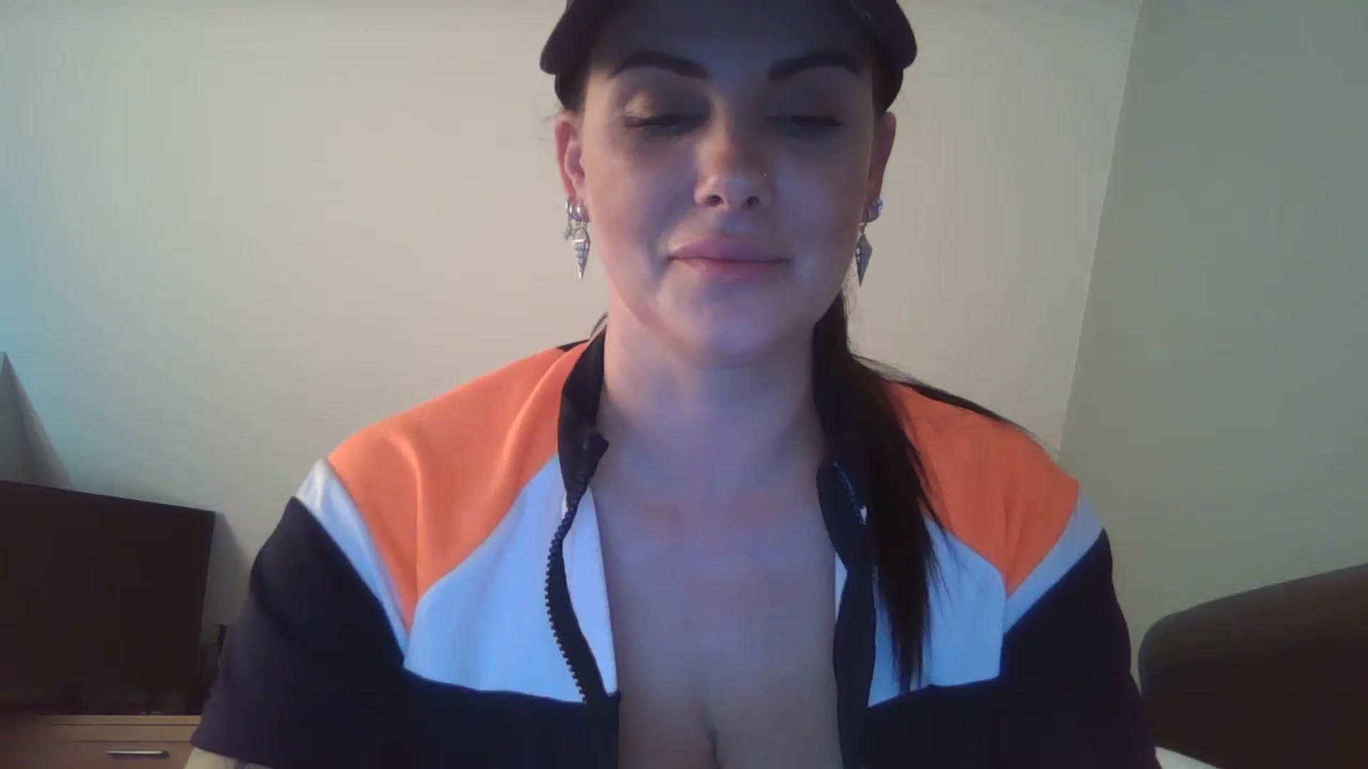 Gallery image thumbnail from FitBaby's myfreecams stream on, 09/15/2023, 16:11 image 19 of 20