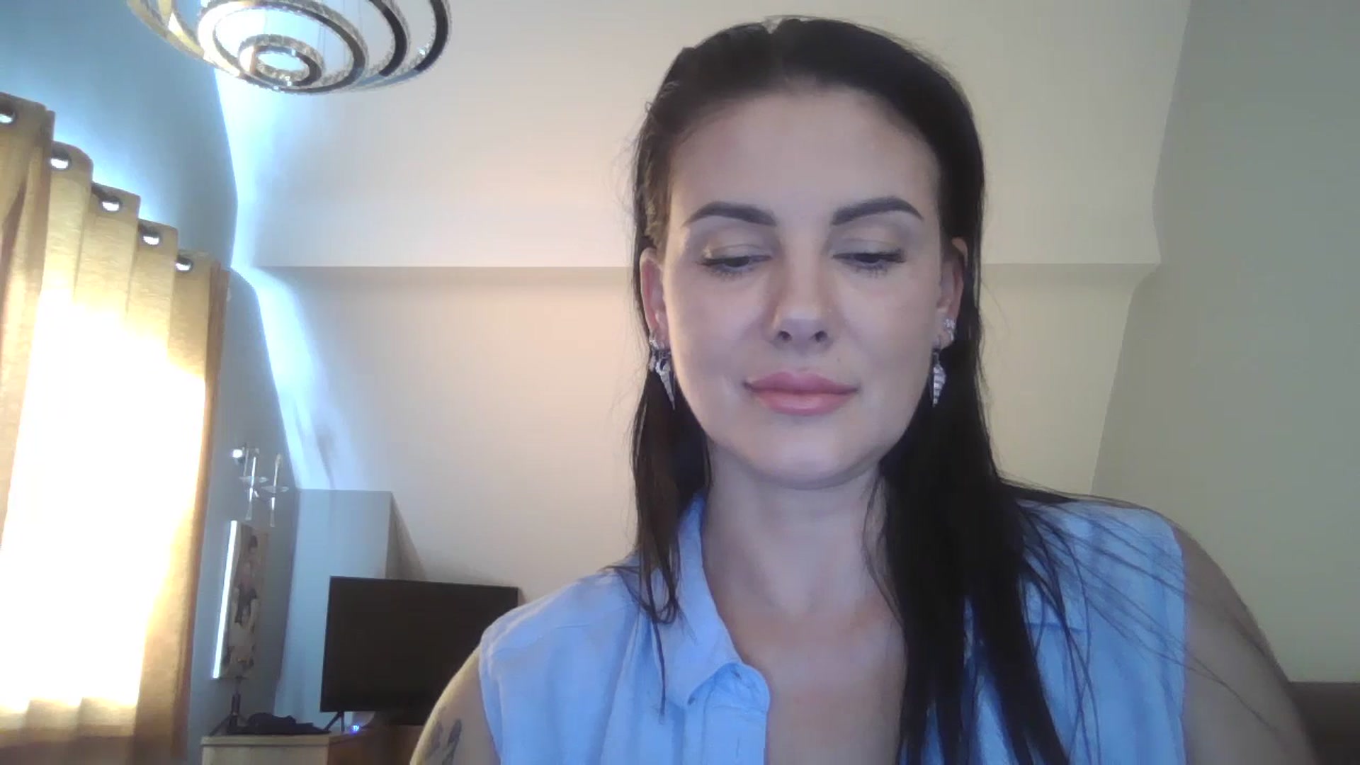 Gallery image thumbnail from FitBaby's myfreecams stream on, 09/18/2023, 16:17 image 16 of 20