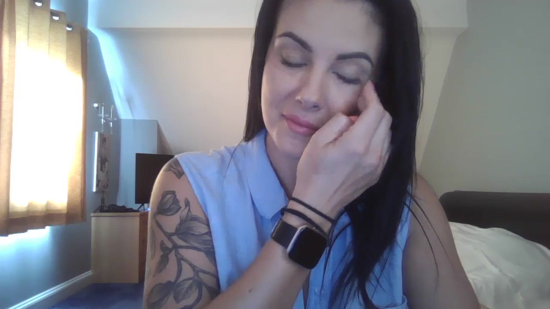 Gallery image thumbnail from FitBaby's myfreecams stream on, 09/18/2023, 16:17 image 11 of 20