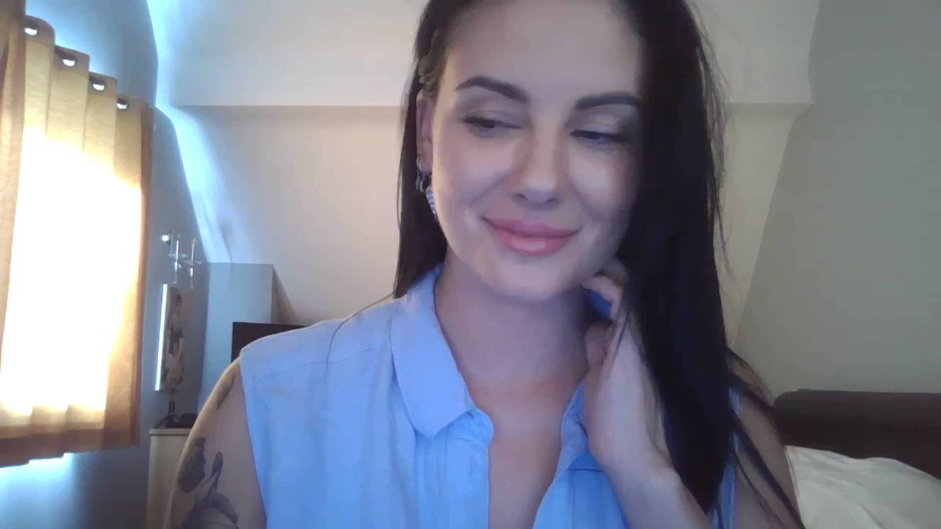 Gallery image thumbnail from FitBaby's myfreecams stream on, 09/18/2023, 16:17 image 12 of 20