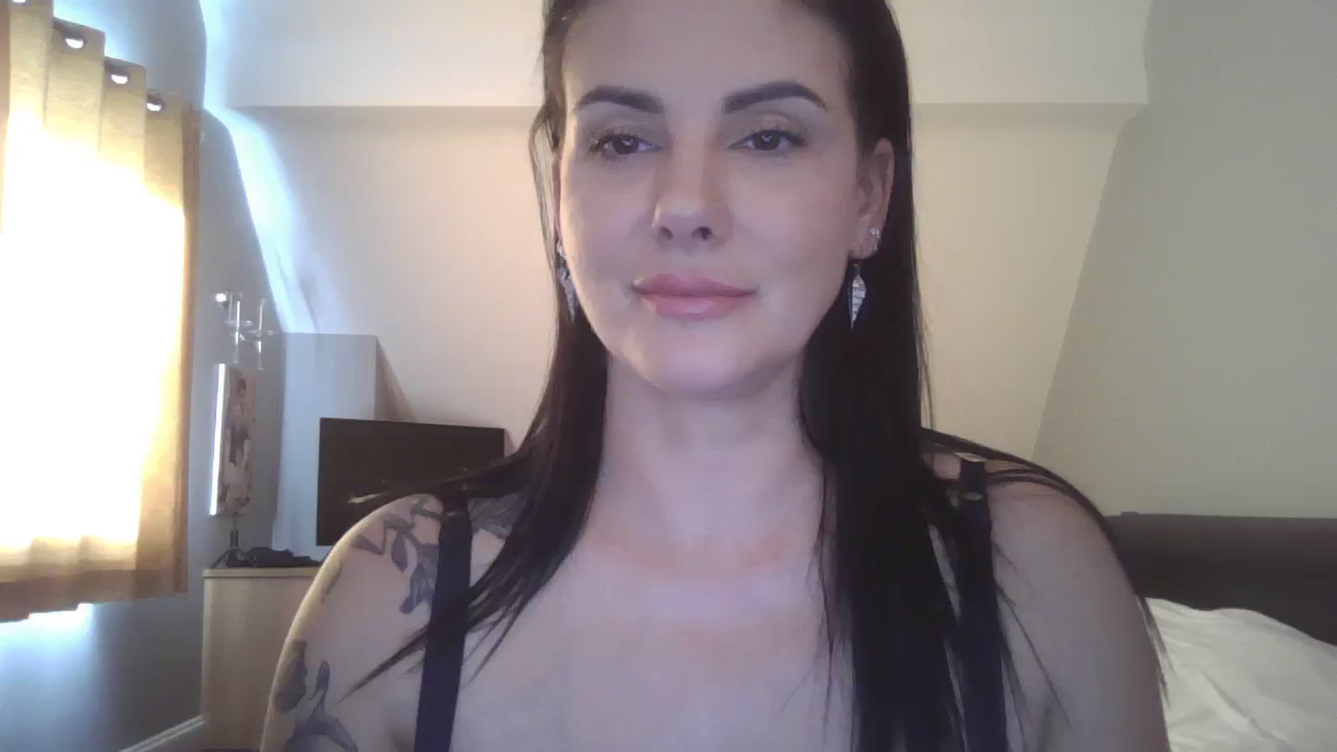 Gallery image thumbnail from FitBaby's myfreecams stream on, 09/18/2023, 16:31 image 15 of 20