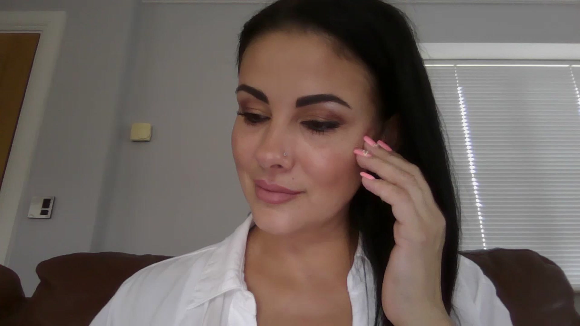 Gallery image thumbnail from FitBaby's myfreecams stream on, 09/19/2023, 13:24 image 11 of 20
