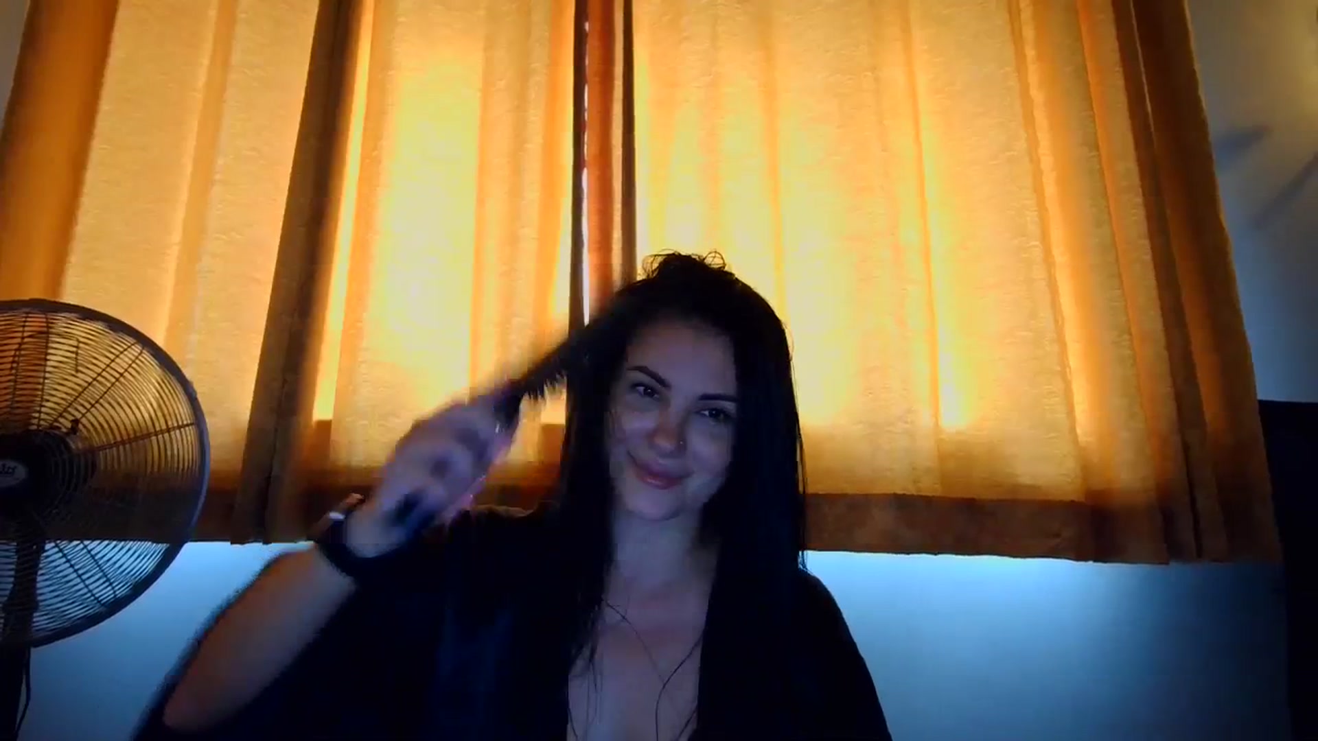 Gallery image thumbnail from FitBaby's myfreecams stream on, 09/26/2023, 14:19 image 14 of 20