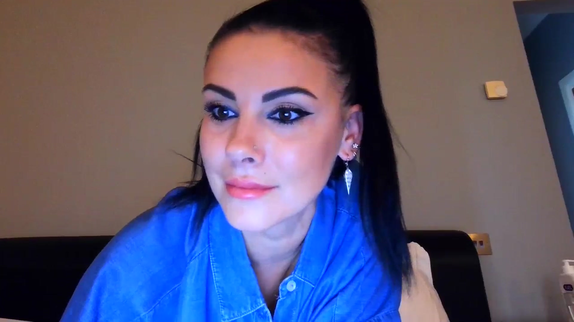 Gallery image thumbnail from FitBaby's myfreecams stream on, 09/28/2023, 14:23 image 5 of 20