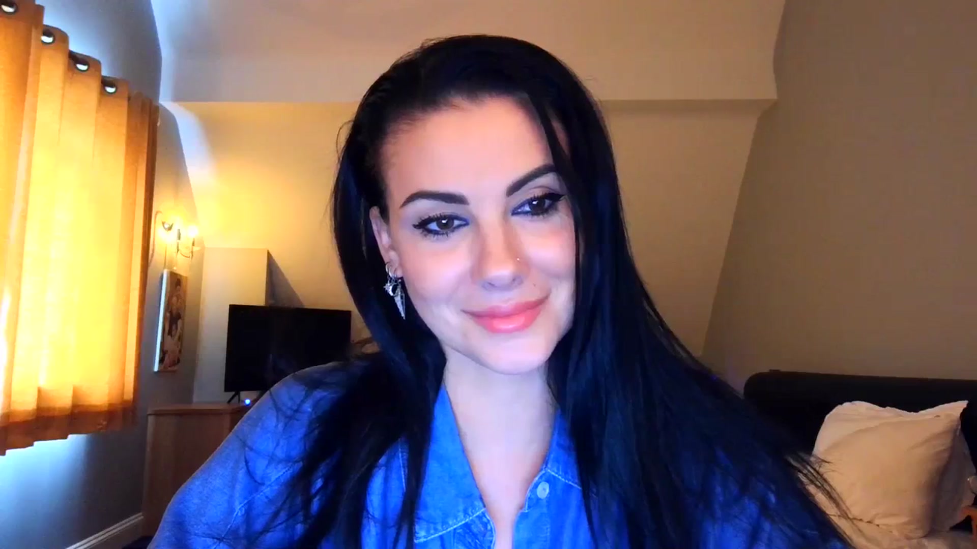 Gallery image thumbnail from FitBaby's myfreecams stream on, 09/28/2023, 15:57 image 13 of 20