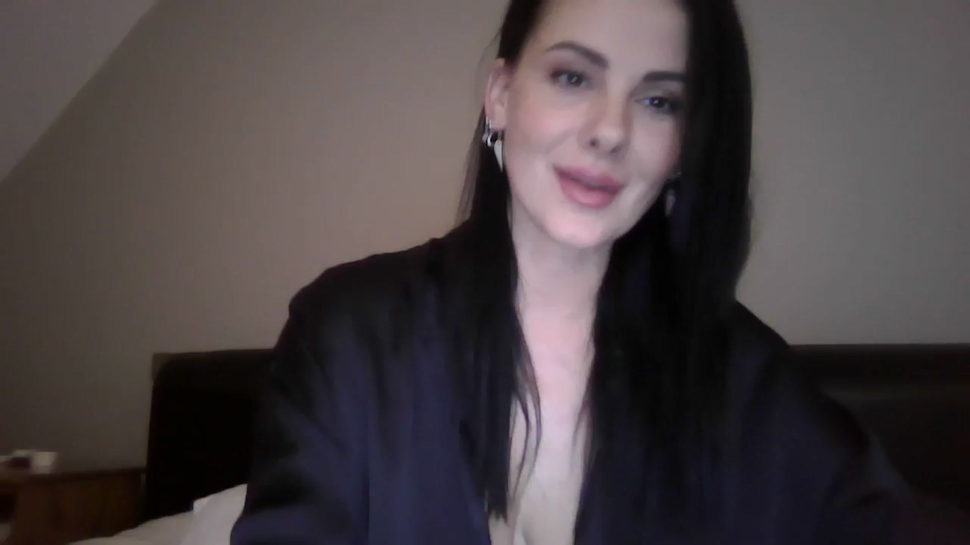 Gallery image thumbnail from FitBaby's myfreecams stream on, 10/04/2023, 14:34 image 1 of 20