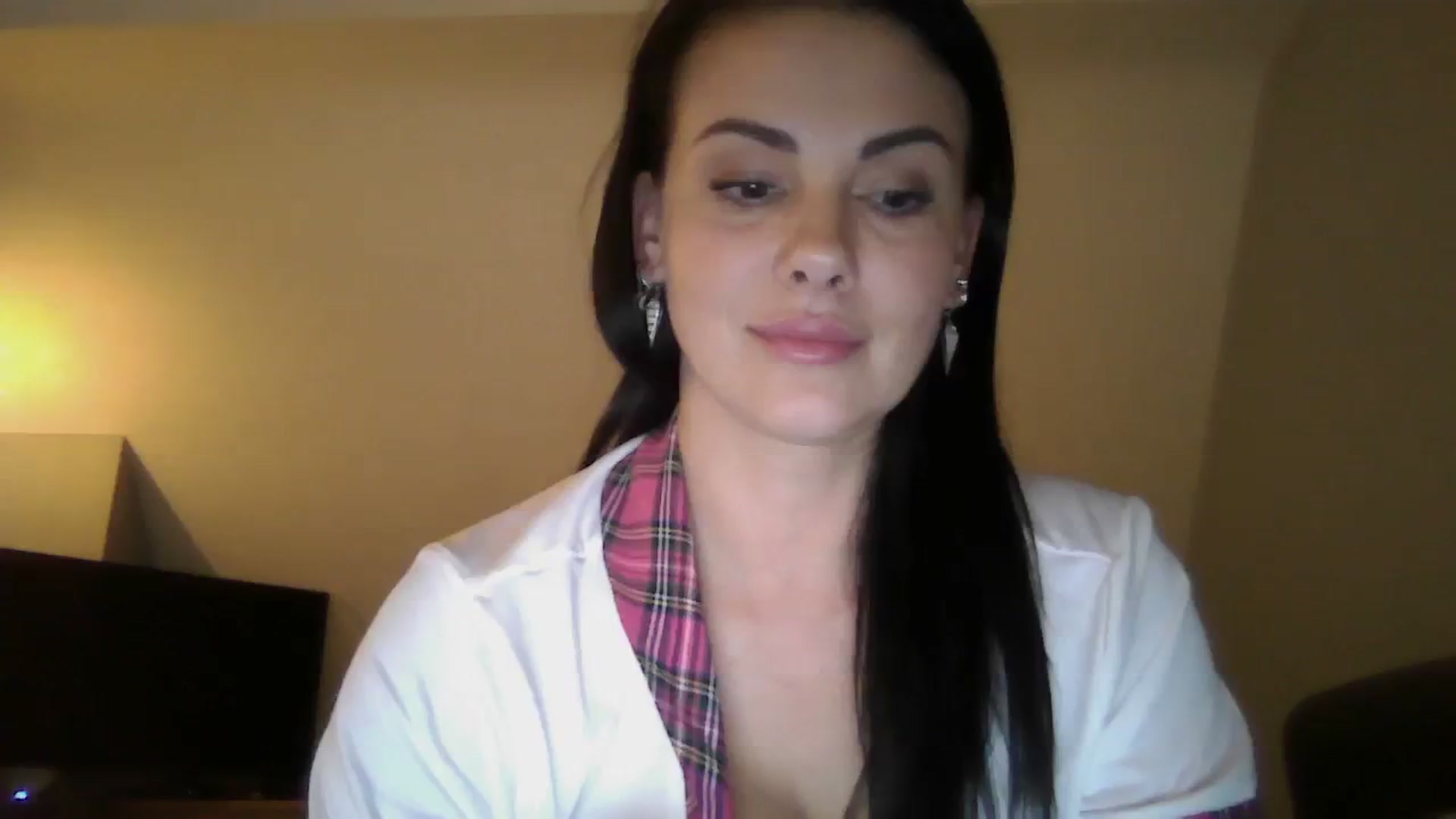 Gallery image thumbnail from FitBaby's myfreecams stream on, 10/04/2023, 16:12 image 18 of 20