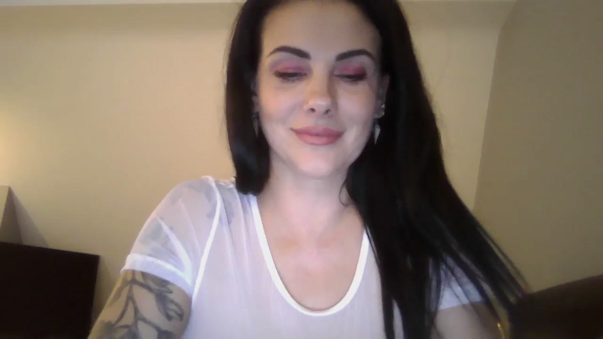 Gallery image thumbnail from FitBaby's myfreecams stream on, 10/05/2023, 13:13 image 20 of 20