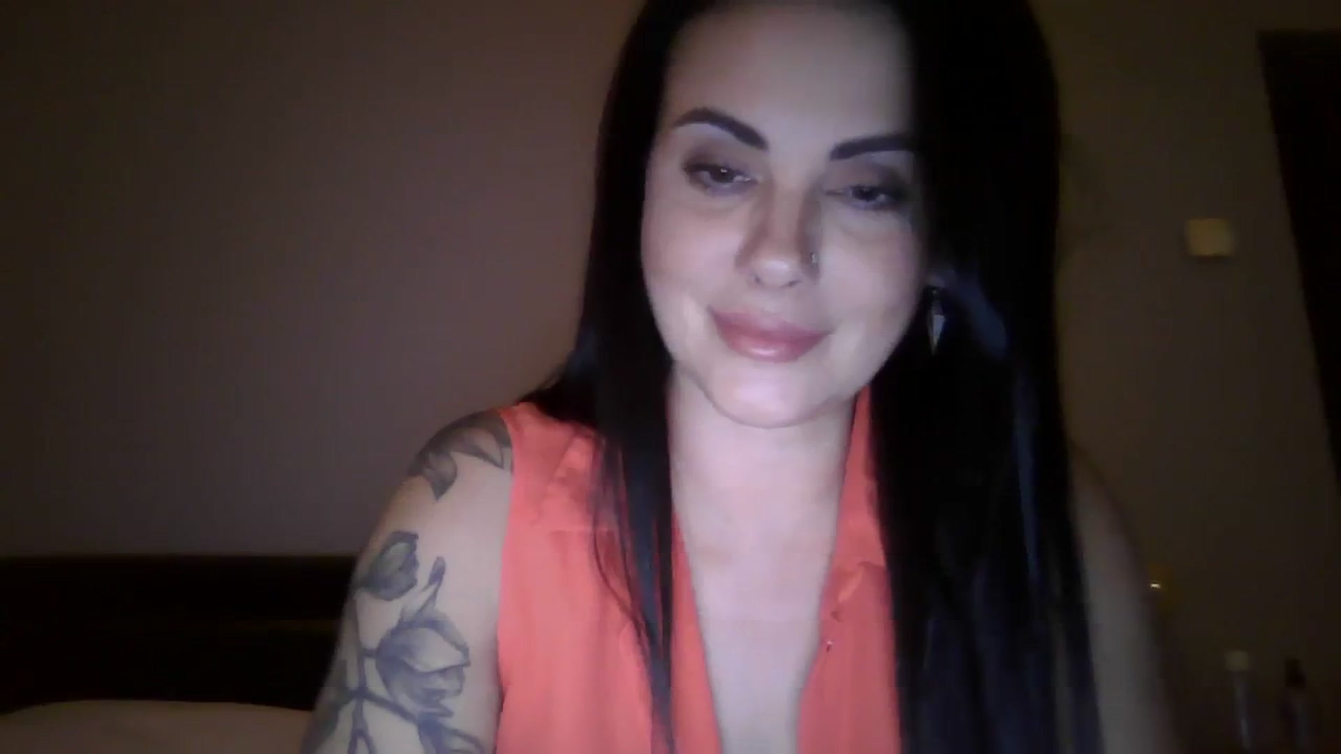 Gallery image thumbnail from FitBaby's myfreecams stream on, 11/02/2023, 17:36 image 19 of 20