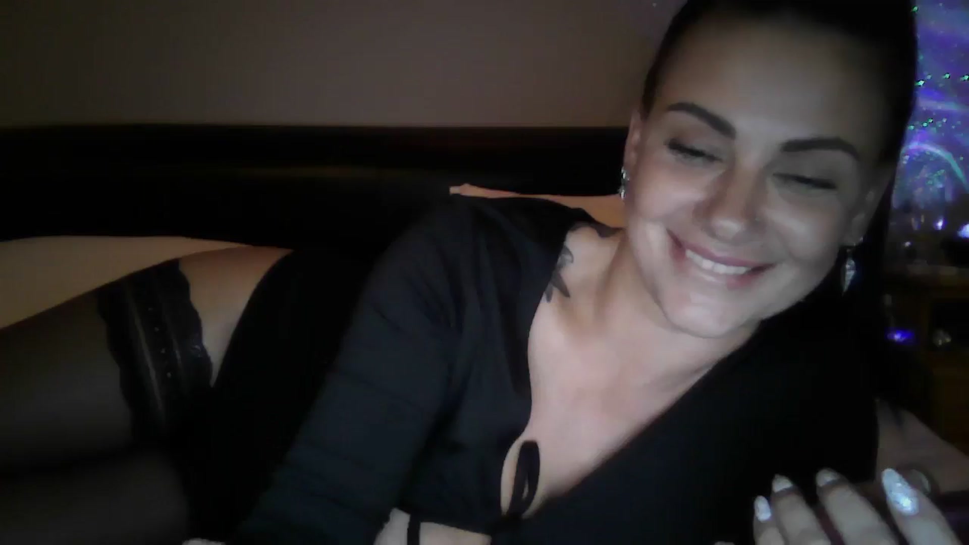 Gallery image thumbnail from FitBaby's myfreecams stream on, 11/03/2023, 17:39 image 12 of 20